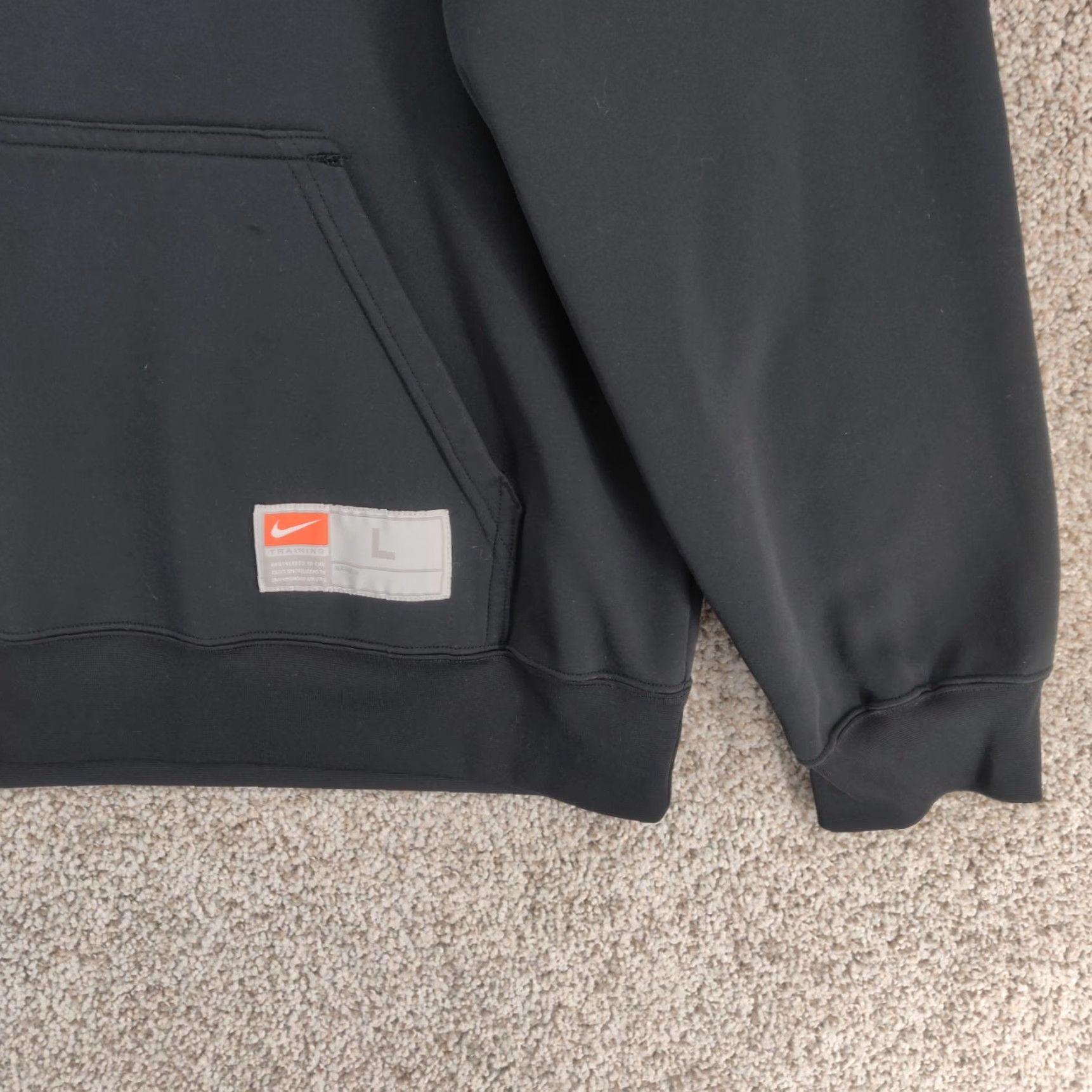 Nike VINTAGE Nike Hoodie Men Large Black Kobe Bryant Mamba Pullover Therma Sweatshirt Size US L / EU 52-54 / 3 - 4 Thumbnail