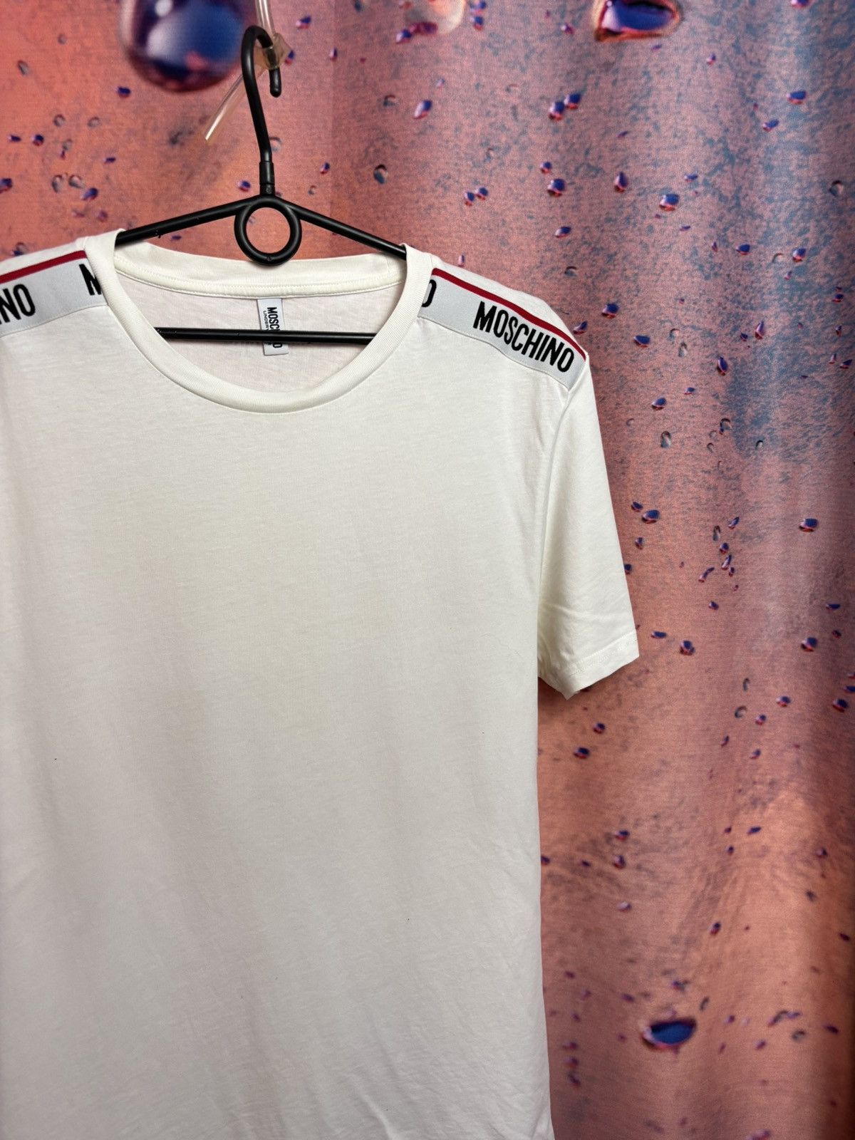 Moschino Moschino luxury tee Size US L / EU 52-54 / 3 - 1 Thumbnail