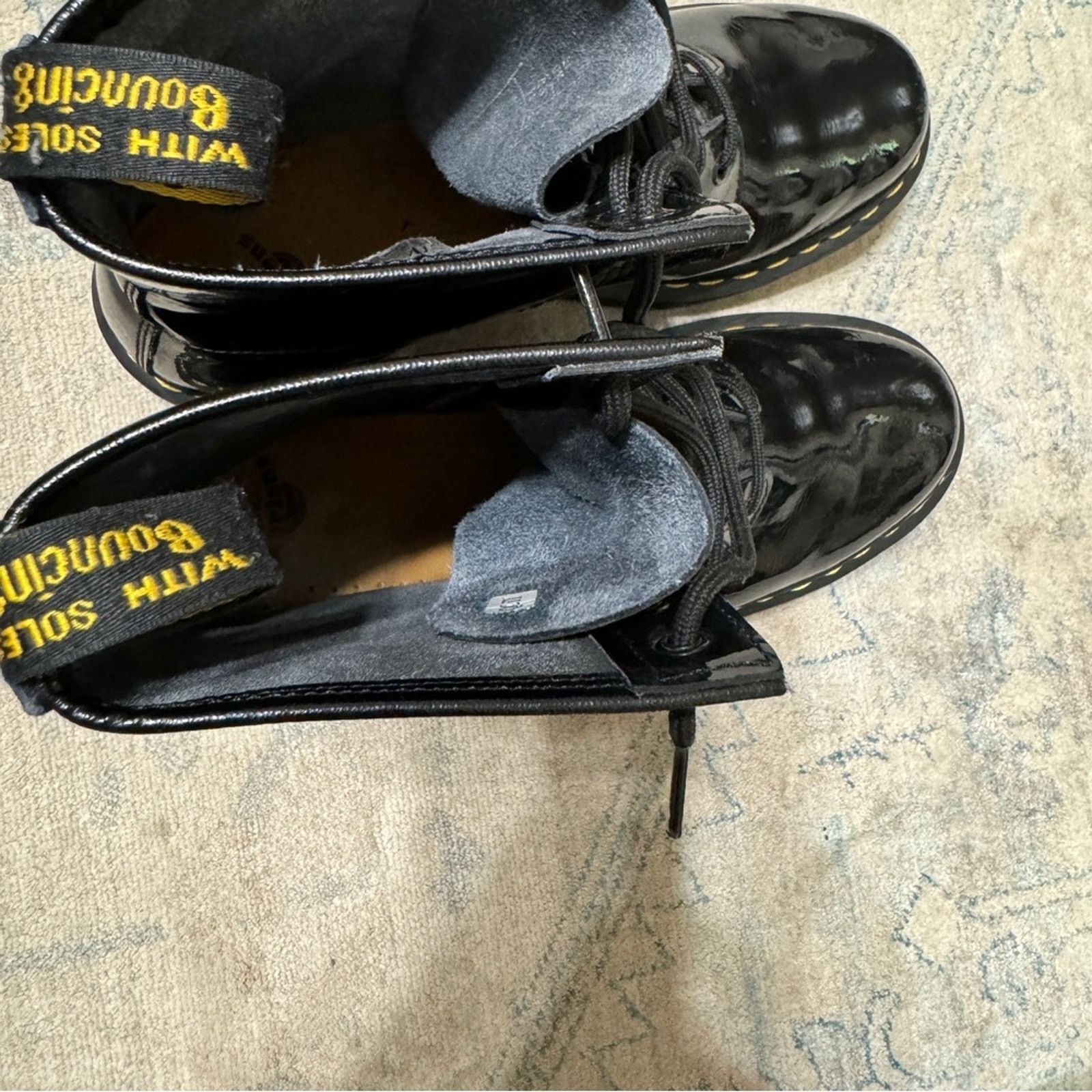 Dr. Martens Dr. Martens 1460 Patent Leather Boots in Black Size 11 Size US 11 / IT 41 - 7 Thumbnail