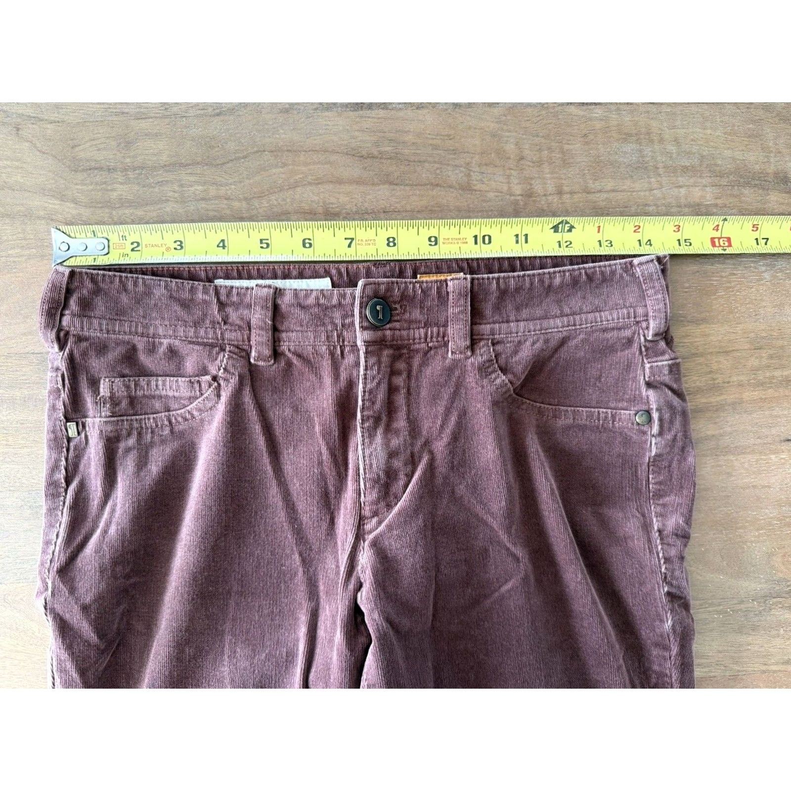 Vintage VINTAGE Pilcro & The Letterpress Corduroy Pants Corduroy Slim Womens 29x26.5 Faded Maroon 27 Skinny Inseam 26.5 Heels, Logo Size 27" / US 4 / IT 40 - 5 Thumbnail