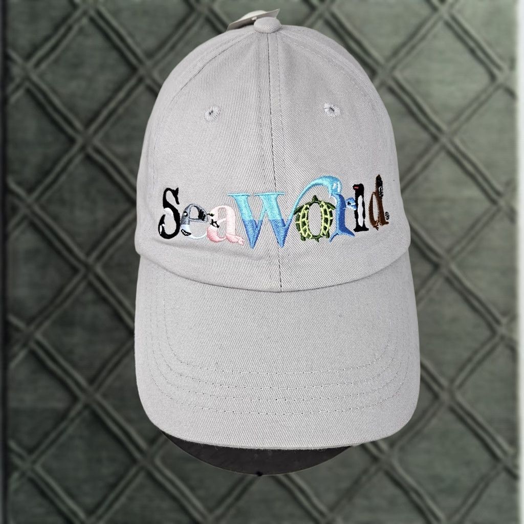 Vintage Seaworld Hat Baseball Cap Strapback Dad Outdoor NWT Gray One Size Men Adjustable Size ONE SIZE - 1 Thumbnail