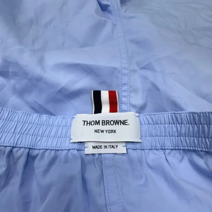 Thom Browne Thom Browne Comfortable Mid-Waist Shorts -2507 Size US 26 / EU 42 - 2 Thumbnail