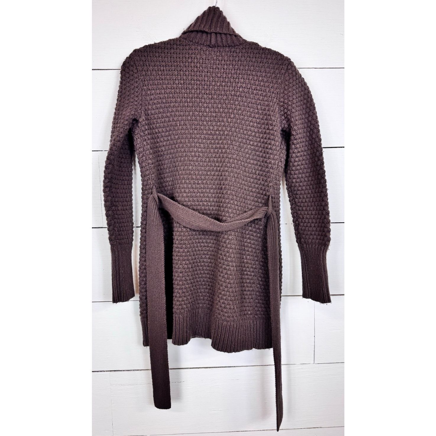 Old Navy Old Navy Sweater Cardigan Women's Size Small Size S / US 4 / IT 40 - 2 Thumbnail