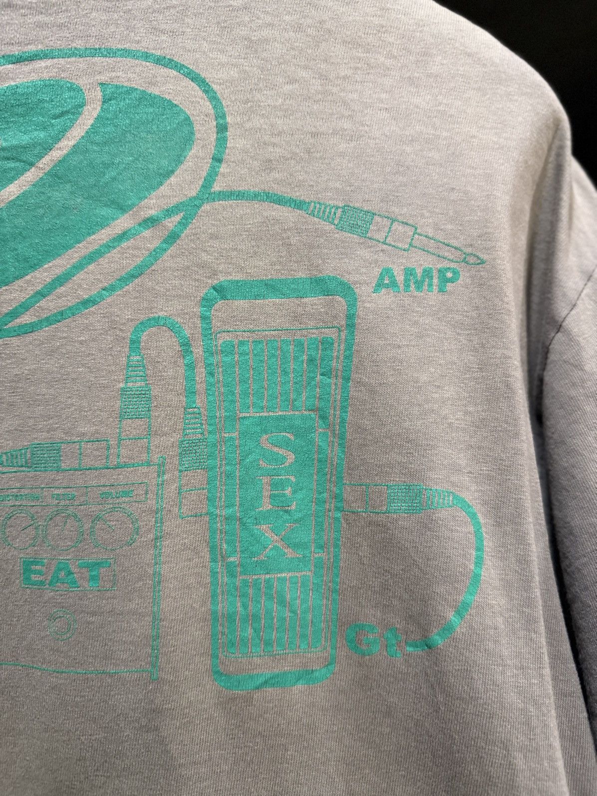 Vintage Thrashed Vintage Quench Delay Eat Sex Gt Brand Sun Faded Tee Size US L / EU 52-54 / 3 - 13 Thumbnail