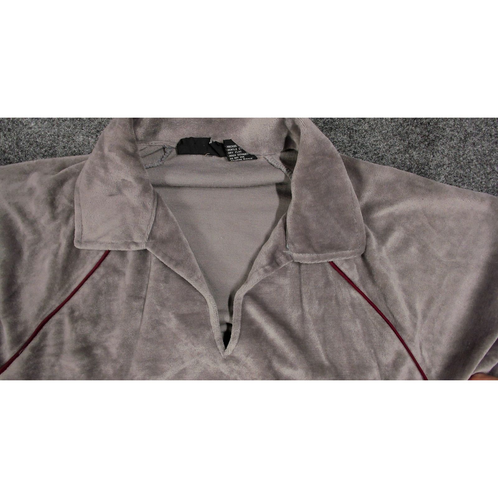 Vintage Vintage / 70s LM Landmark Velour Johnny Collar Sweatshirt Size US M / EU 48-50 / 2 - 12 Thumbnail
