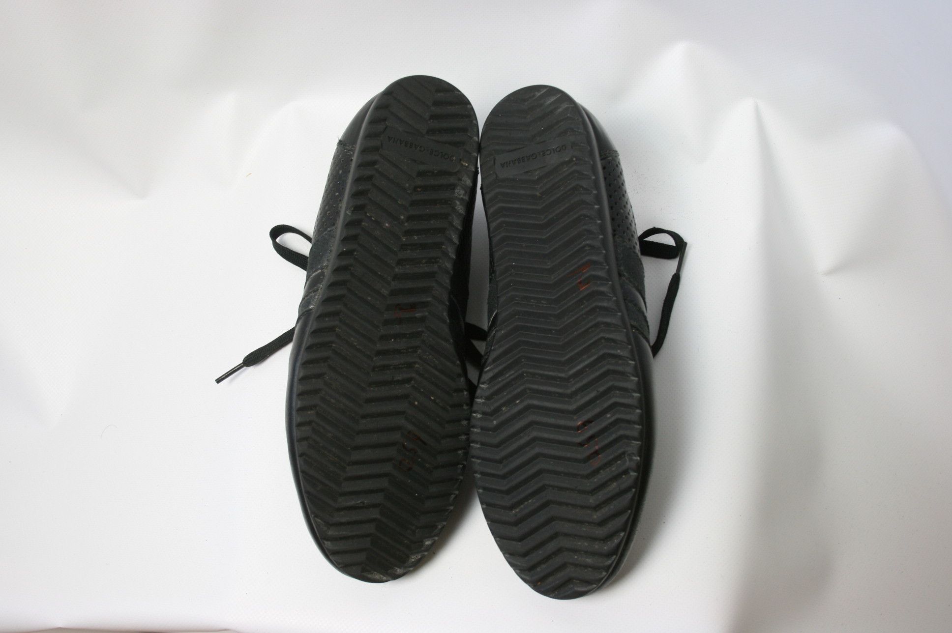 Dolce & Gabbana Perforated Low Leather Sneakers Size US 8.5 / EU 41-42 - 9 Thumbnail