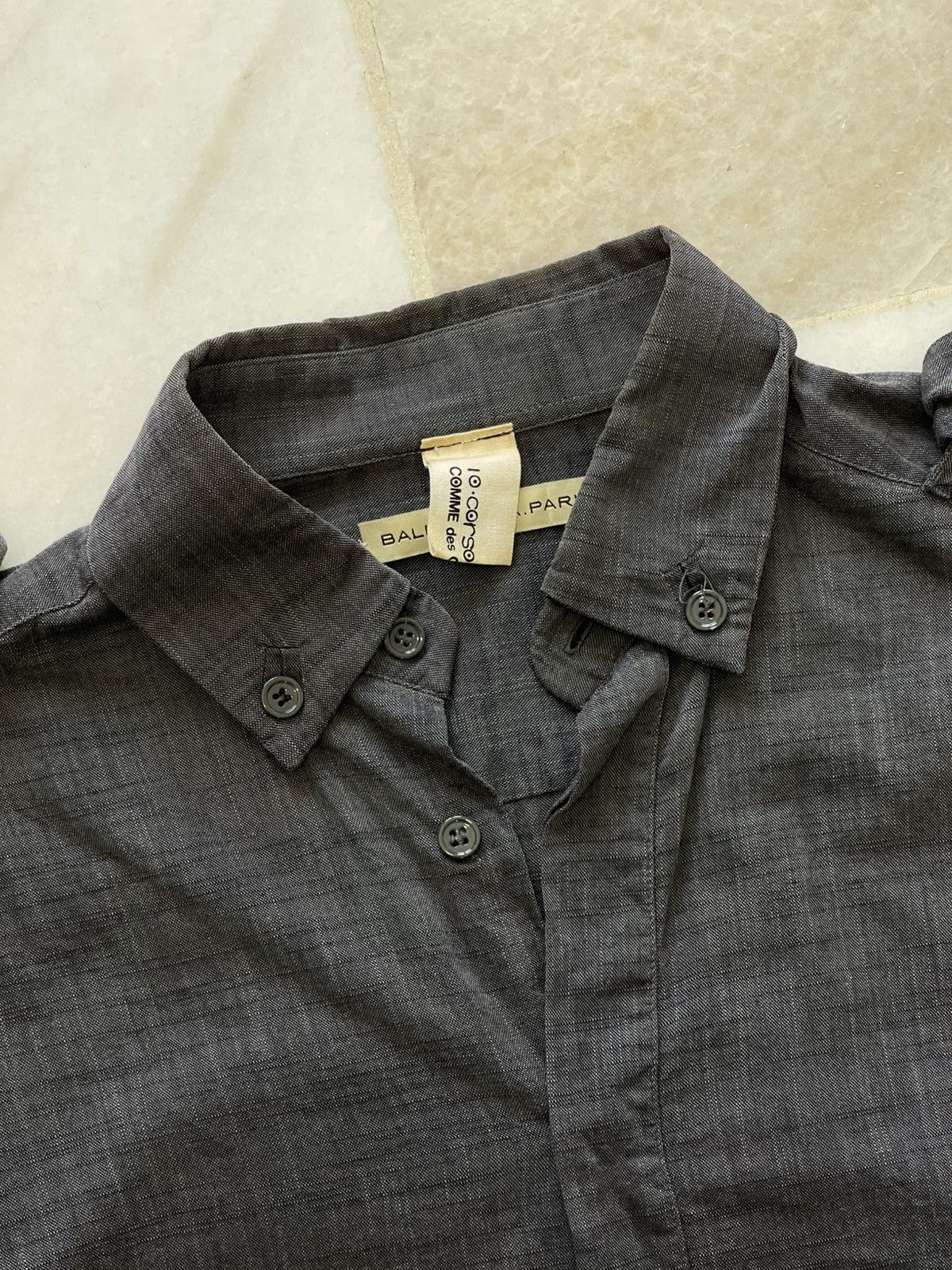 Balenciaga 2005 Balenciaga Comme Des Garcons Button Ups Shirt Size US S / EU 44-46 / 1 - 4 Thumbnail