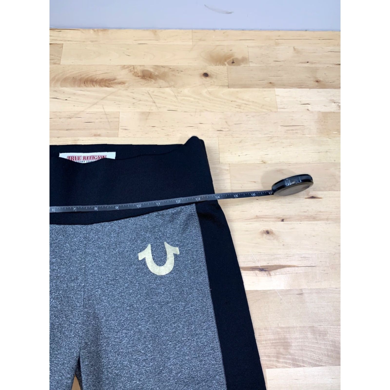 True Religion True Religion Leggings Womens XS Gray Casual Ankle Rise Mid 8.5-10.5 in - Solid Pattern Womens XS Gray Leggings Size 26" / US 2 / IT 38 - 6 Thumbnail