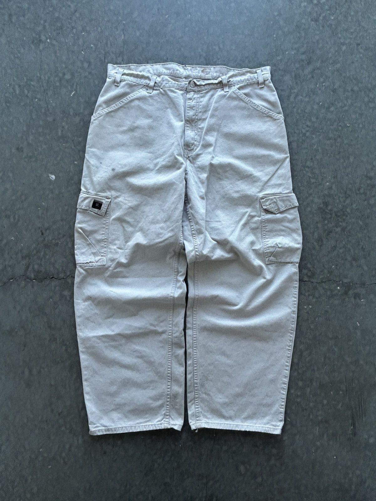 Levi's Vintage 90s Levis L2 Baggy Cargo Pants 36x32 | Grailed