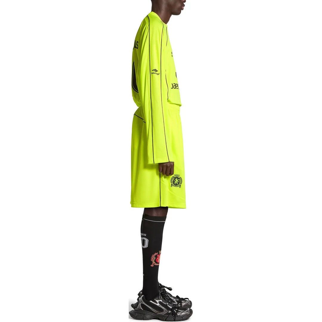 Balenciaga Balenciaga Baggy Oversized Logo Soccer Shorts Neon Yellow Size US 32 / EU 48 - 6 Thumbnail