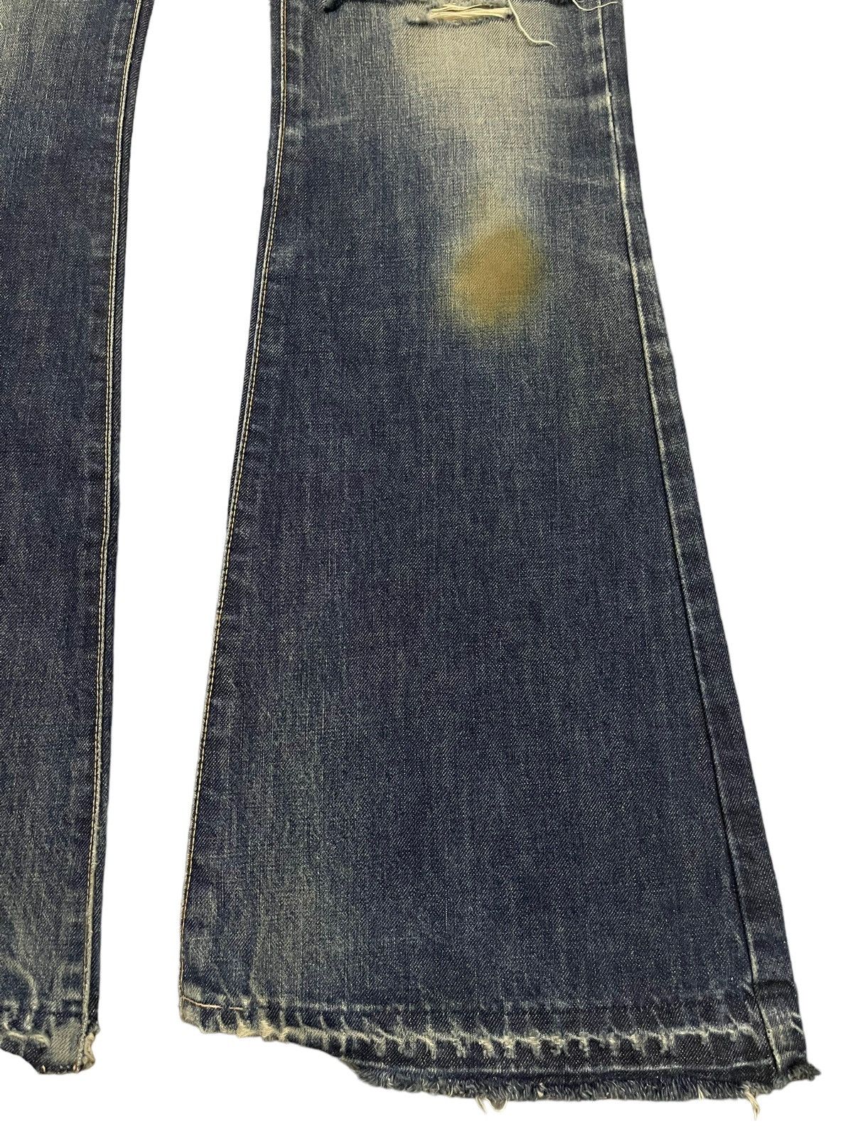 Edwin Vintage Edwin Bush Pant Distressed Bell Bottom Flare Jeans Size US 32 / EU 48 - 6 Thumbnail