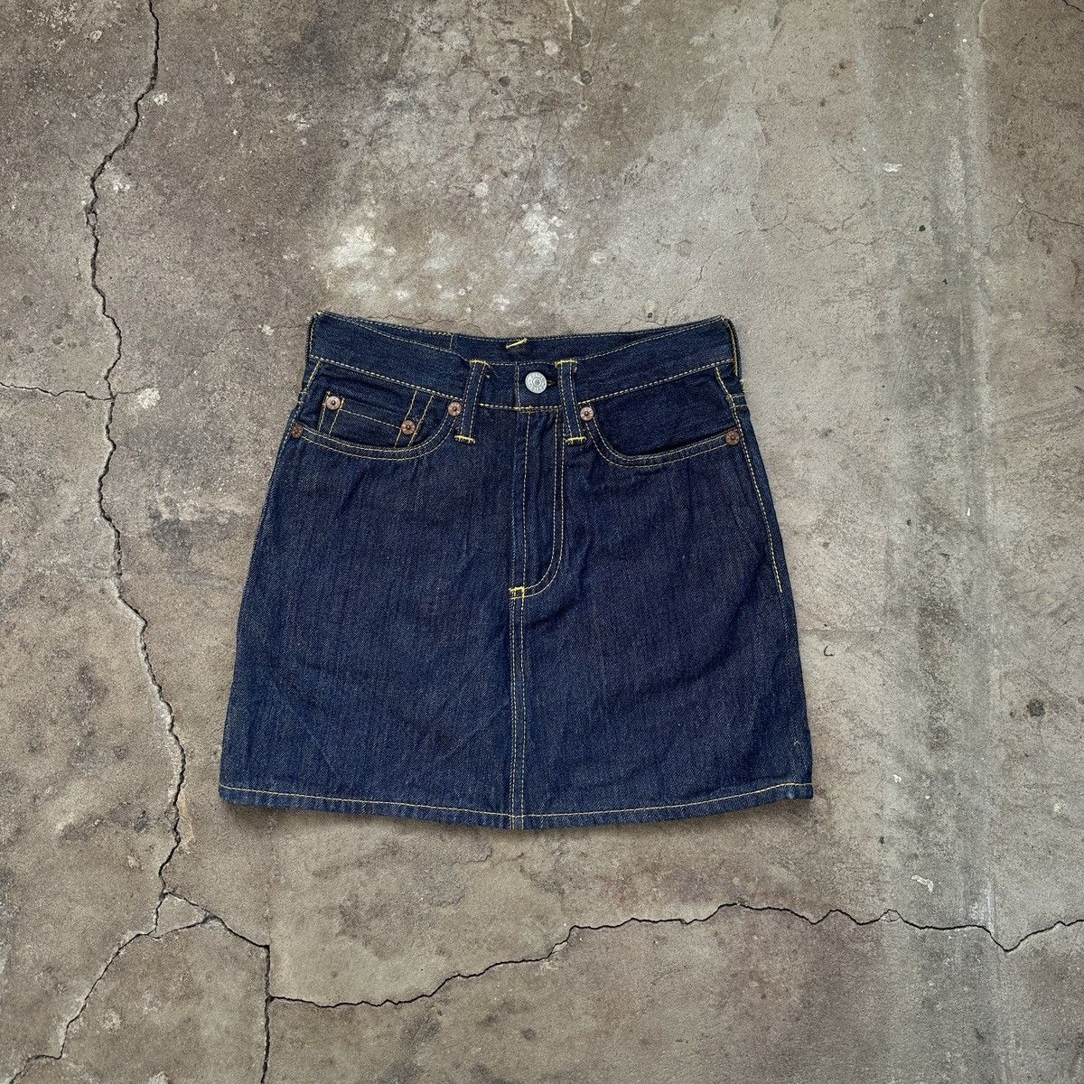 Evisu × Japanese Brand Vintage Evisu Japan Denim Mini Skirt Size 25" / US 0 / IT 36 - 2 Thumbnail