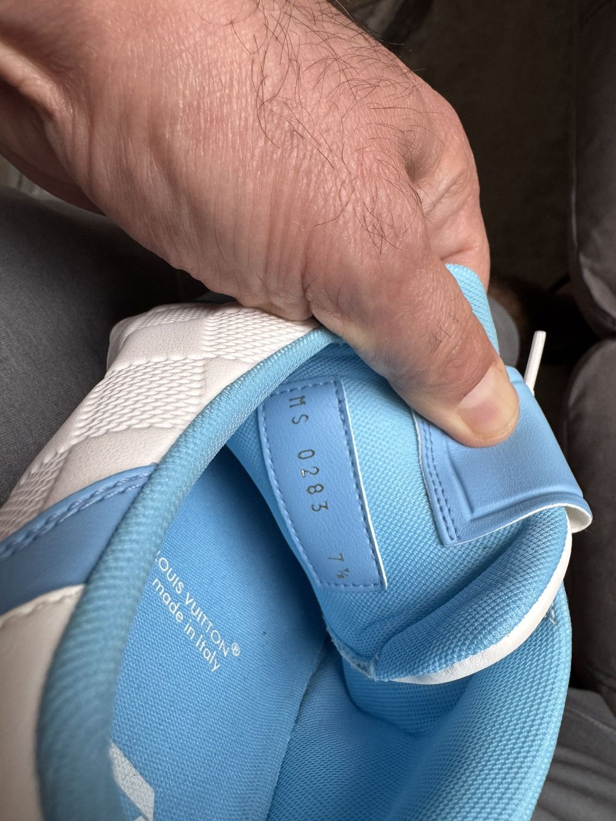 Louis Vuitton LOUIS VUITTON RIVOLI sneakers size UK7 1/2 see all photos!!! Size US 9 / EU 42 - 9 Thumbnail