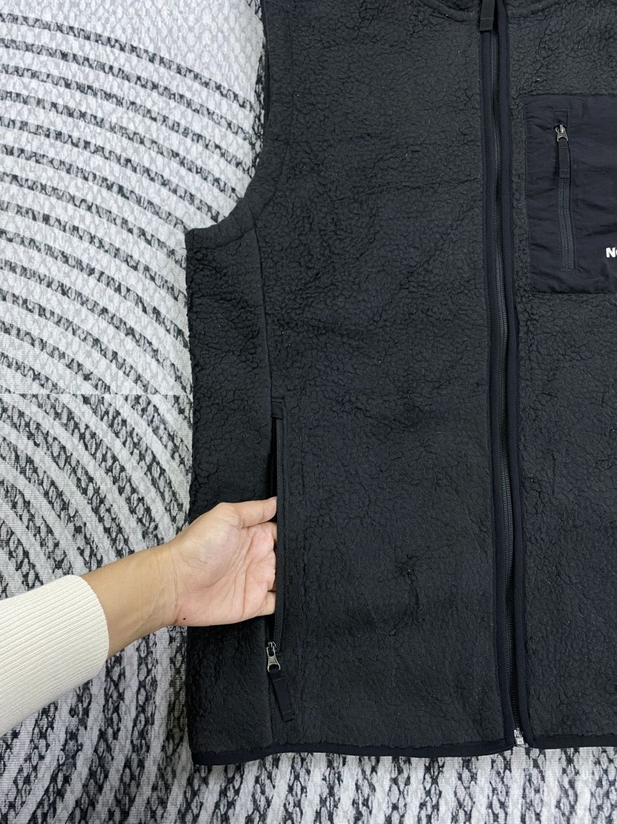 The North Face Vintage The North Face Fleece Zipper Vest Jacket Size US M / EU 48-50 / 2 - 7 Thumbnail