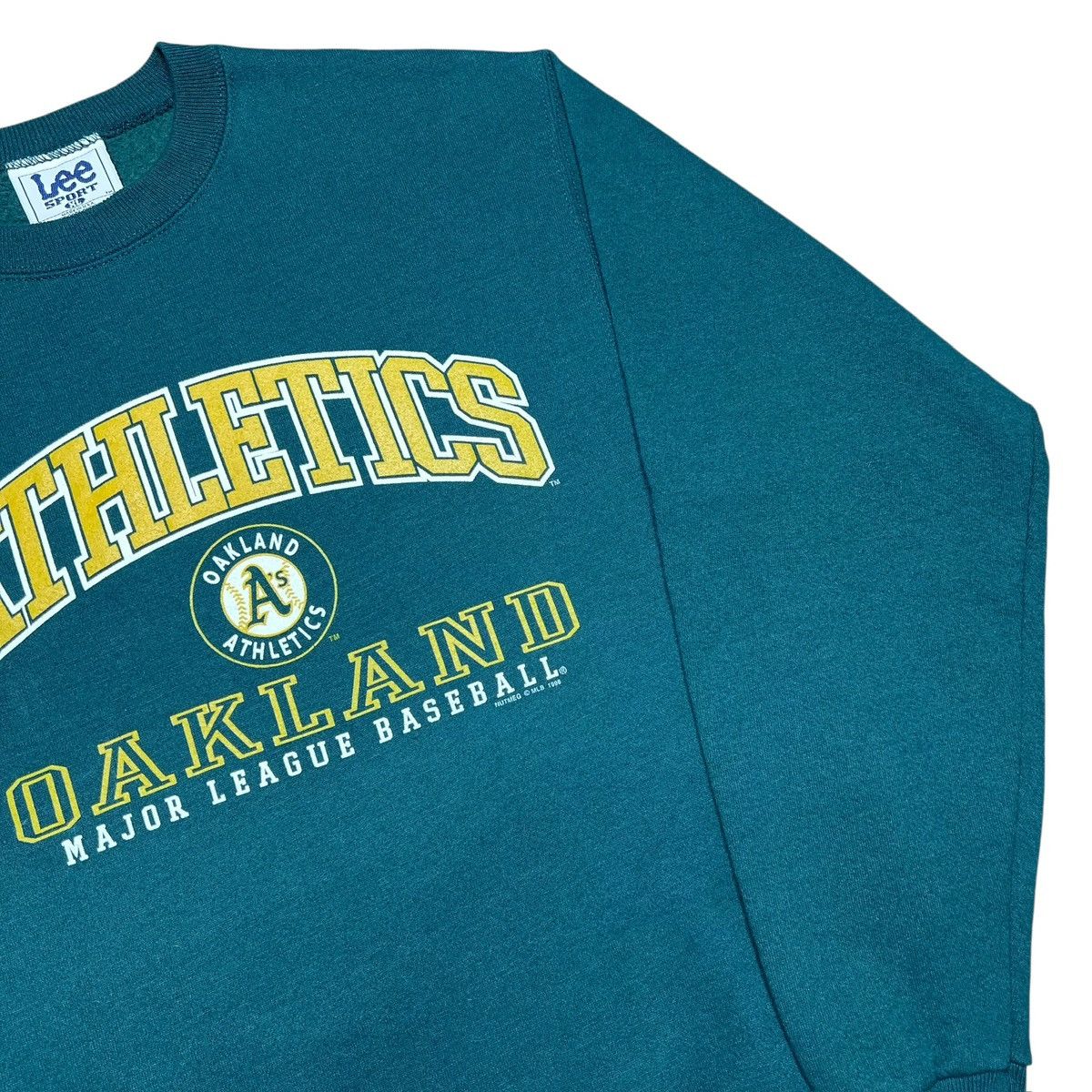 MLB 1998 MLB Oakland Athletics Lee Sport Spell Out Sweatshirt Size US XL / EU 56 / 4 - 16 Thumbnail