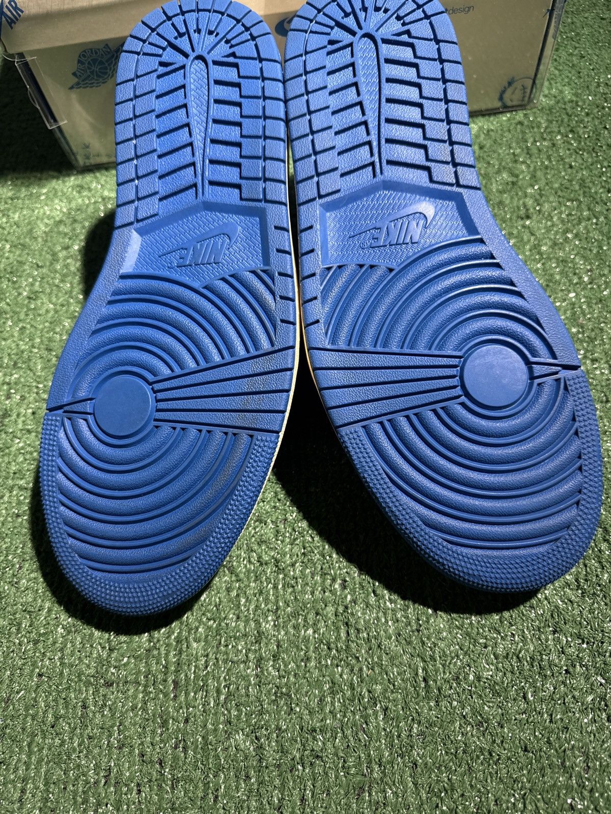 Fragment Design × Jordan Brand × Travis Scott Jordan 1 Low OG SP Fragment Travis Scott Sail Military Blue Size US 11.5 / EU 44-45 - 9 Thumbnail