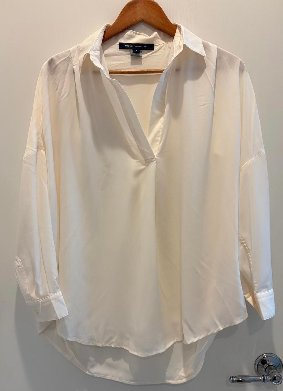 French Connection French Connection White Button-Up Shirt - Size S Size S / US 4 / IT 40 - 1 Thumbnail