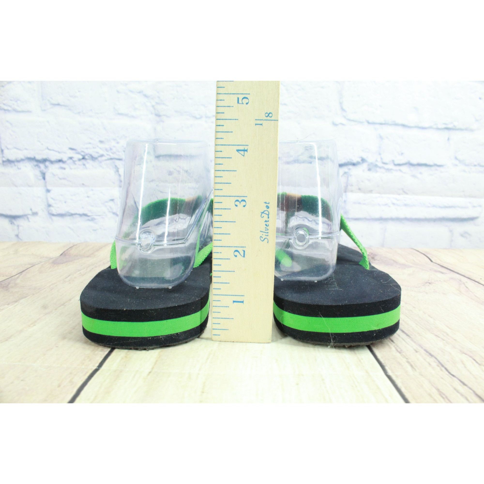 L.L. Bean LL Bean Green Polka Dot Nylon Thong Flip Flops Women's 9 M Size US 9 / IT 39 - 6 Thumbnail