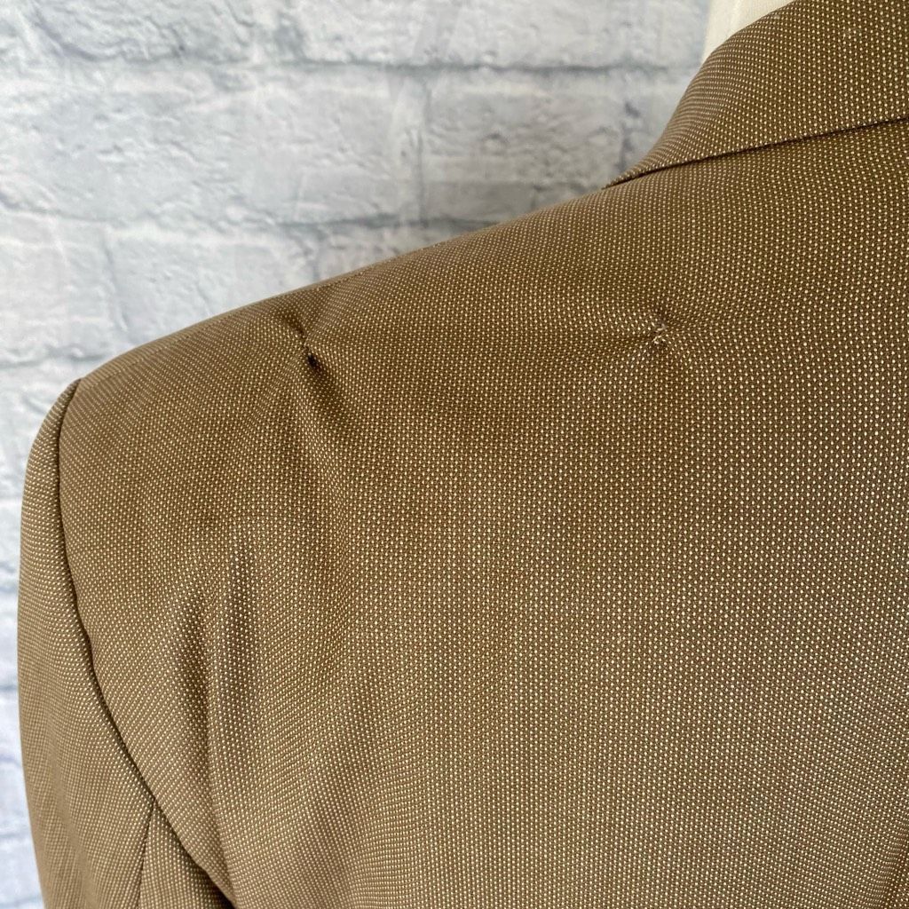Ralph Lauren Ralph Lauren wool tan suit w/fully lined 3 button jacket and Size 44R - 4 Thumbnail