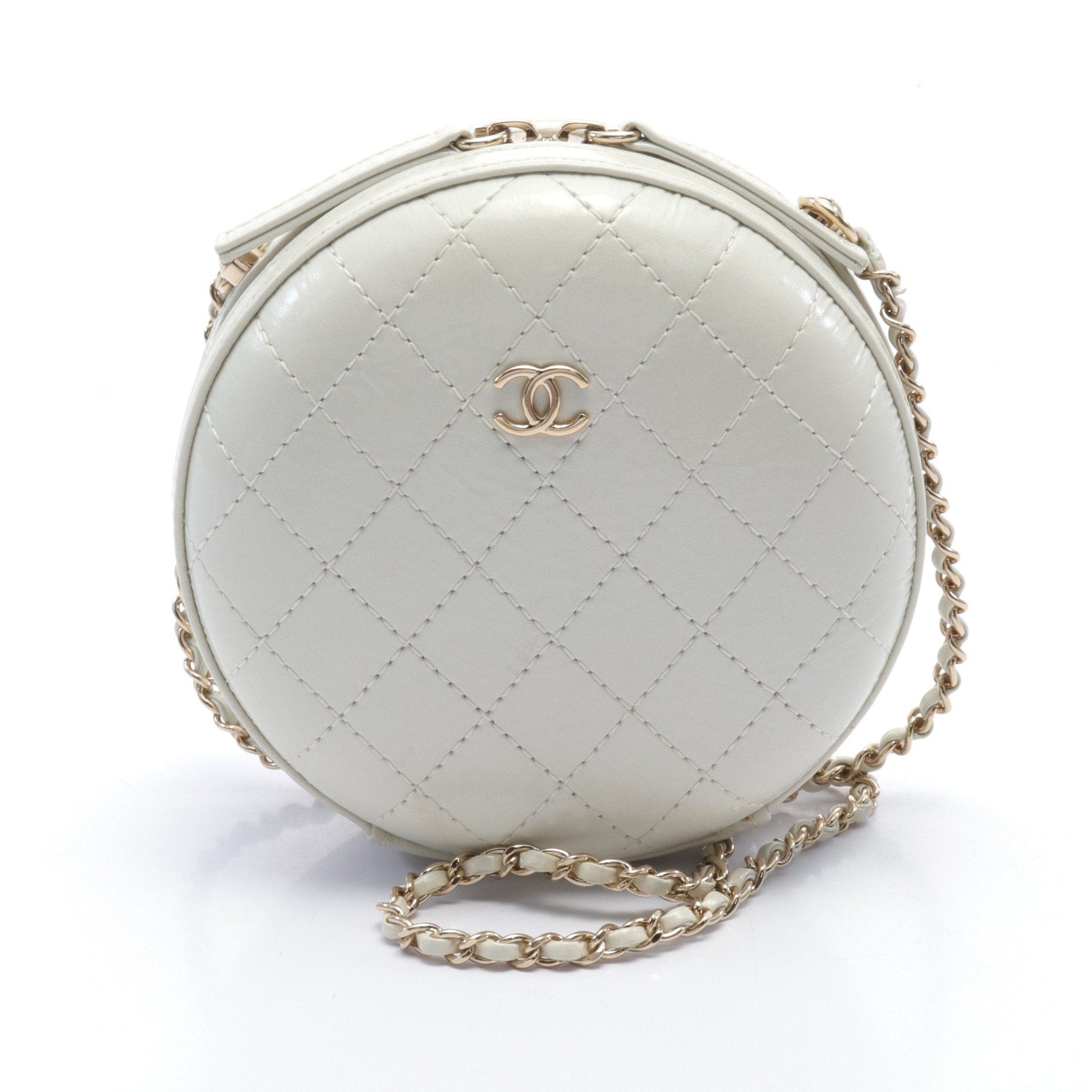 image of Chanel Matelasse Round Chain Shoulder Bag Leather Off White Gold Hardware, Women's