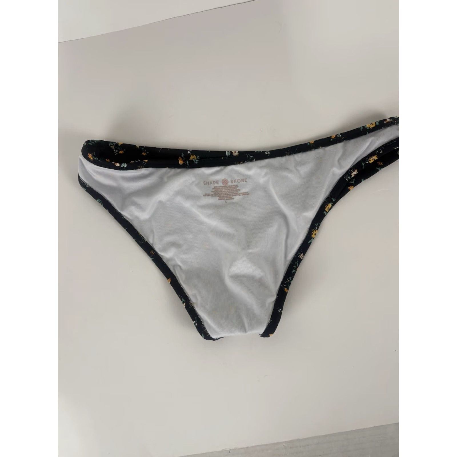 Vintage Shade & Shore Bikini Bottoms Womens L Black Floral Bottoms Beach Hipster Way Size 36" / US 14 / IT 50 - 5 Thumbnail