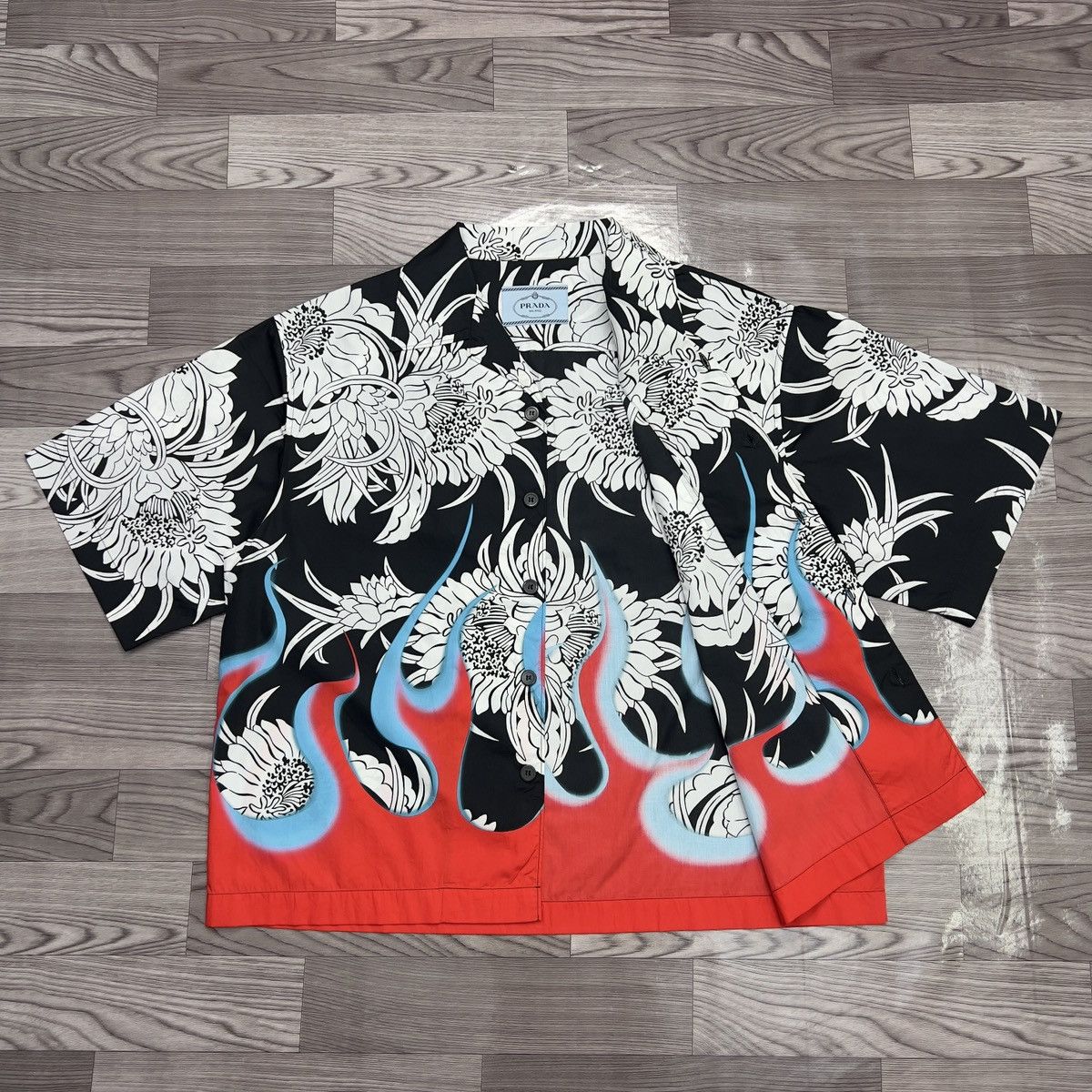 Prada Prada SS18 Dahlia Flames Poplin Shirt Size US L / EU 52-54 / 3 - 2 Thumbnail