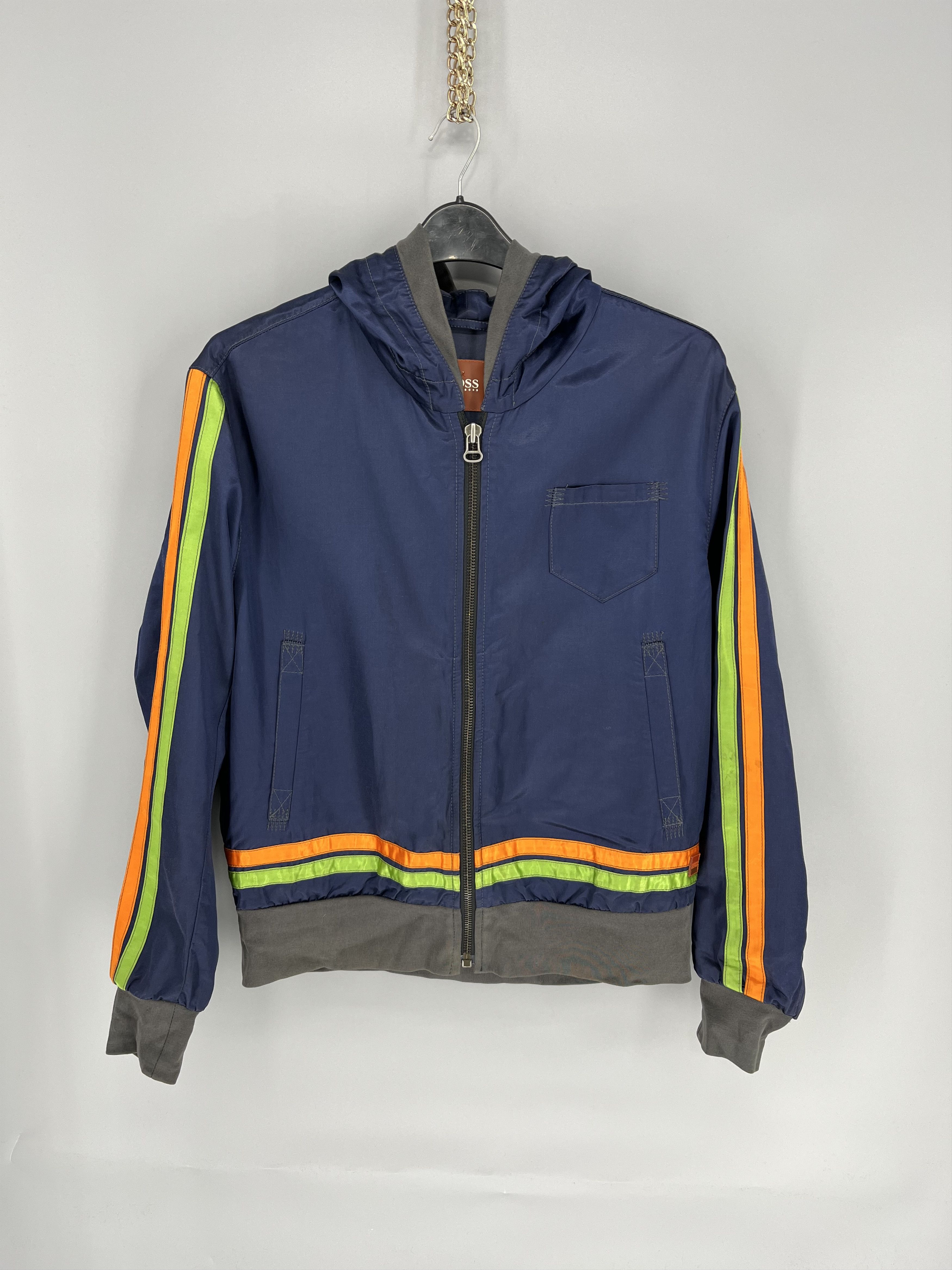 Hugo Boss Vintage 90s Hugo Boss Light Jackets streetwear Style Size US S / EU 44-46 / 1 - 1 Thumbnail