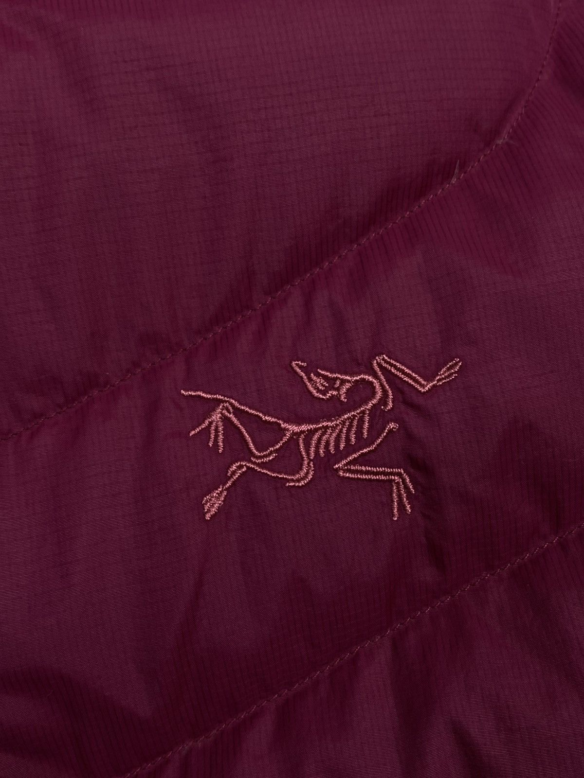 Arc'teryx Arcteryx Womens Cerium LT Pink Jacket Size M / US 6-8 / IT 42-44 - 20 Thumbnail