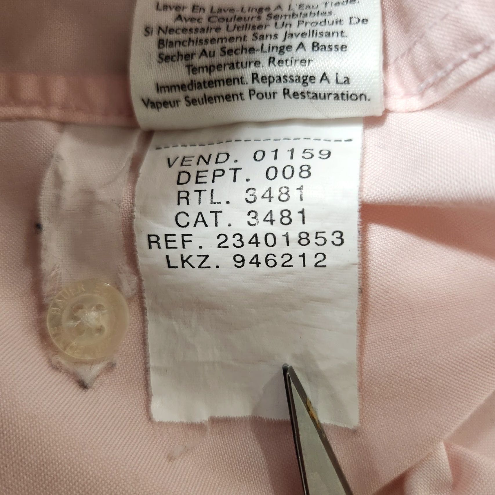 Eddie Bauer Eddie Bauer Womens XL Pastel Pink Wrinkle Resistant LS V-neck Button Up Shirt Size XL / US 12-14 / IT 48-50 - 7 Thumbnail