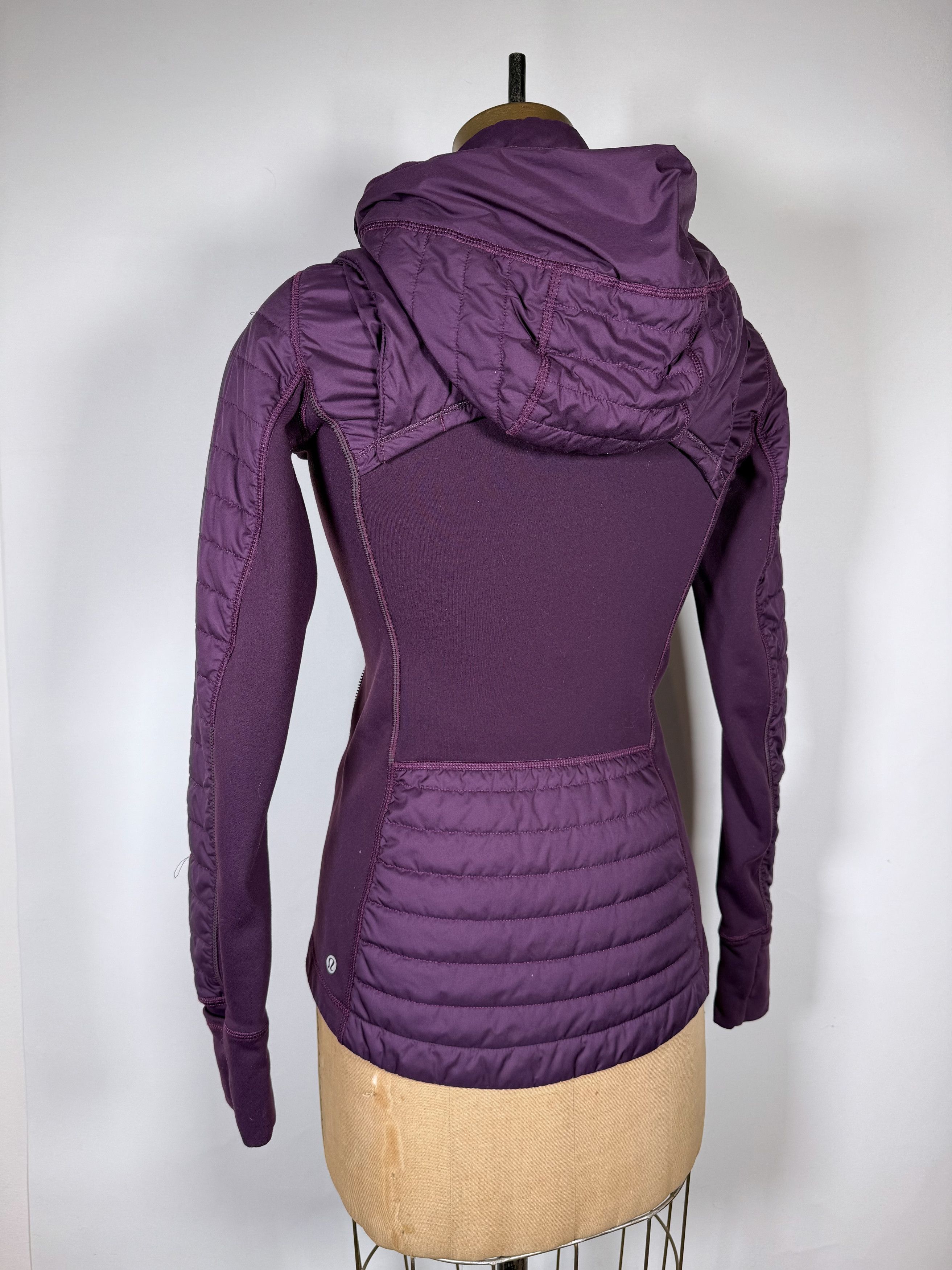 Lululemon Lululemon First Mile Puffer Jacket Size S / US 4 / IT 40 - 2 Thumbnail