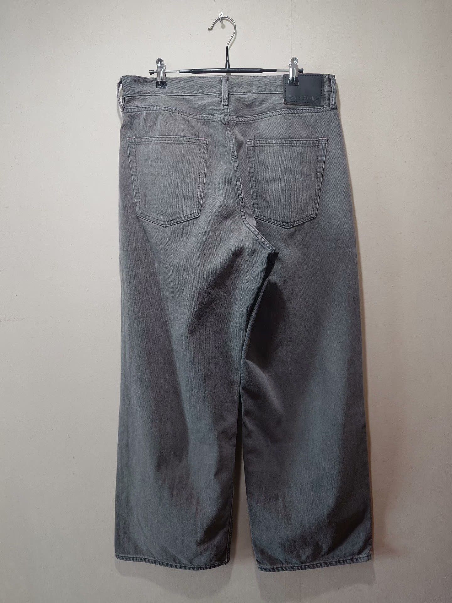 acne studios 1981m wide-leg jeans 2501-Nextarrow