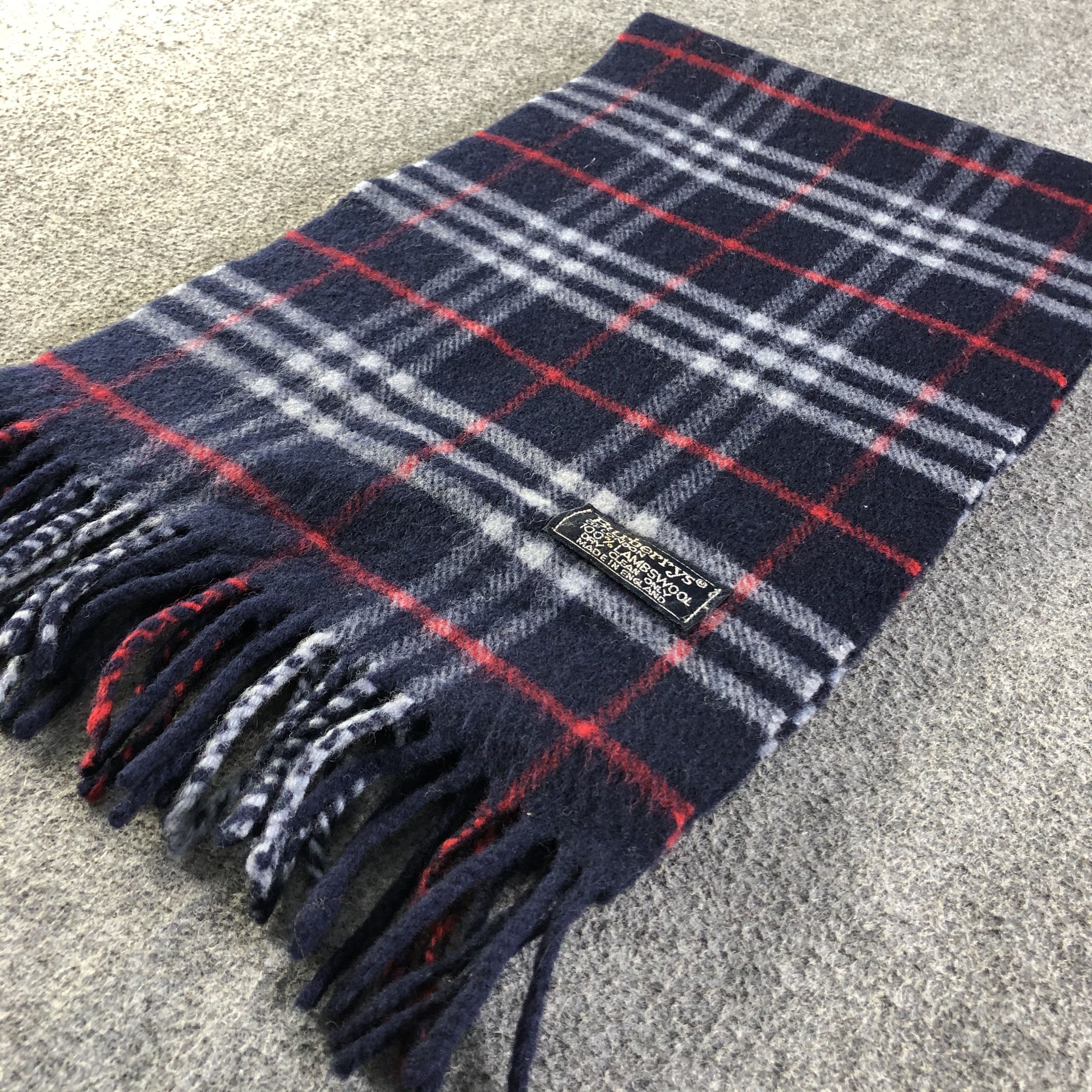Burberry Burberry Scarf / Muffler / Neckwear P335 Size ONE SIZE - 4 Thumbnail