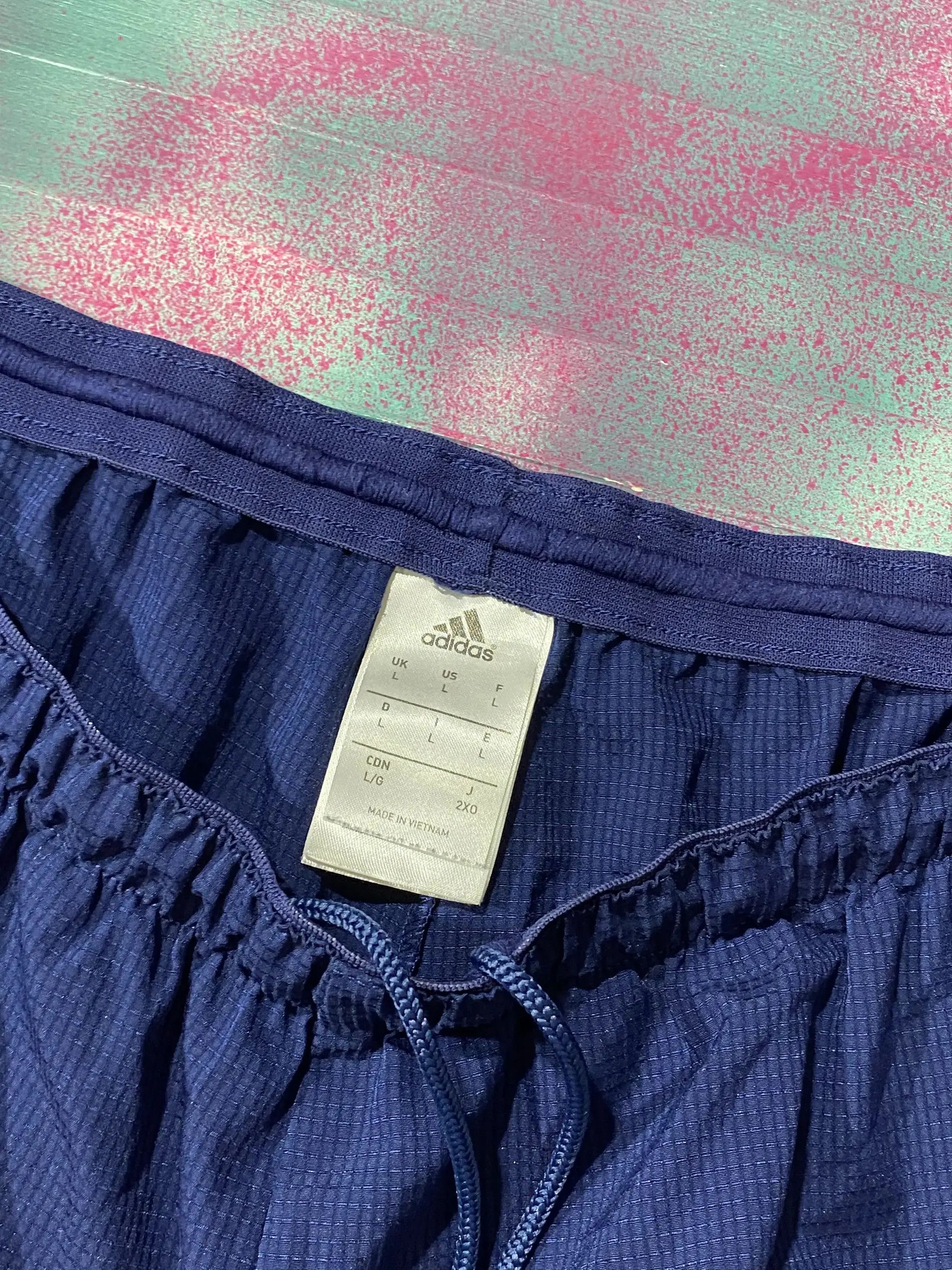 Adidas Adidas West Ham United Soccer Shorts Size US 34 / EU 50 - 5 Thumbnail
