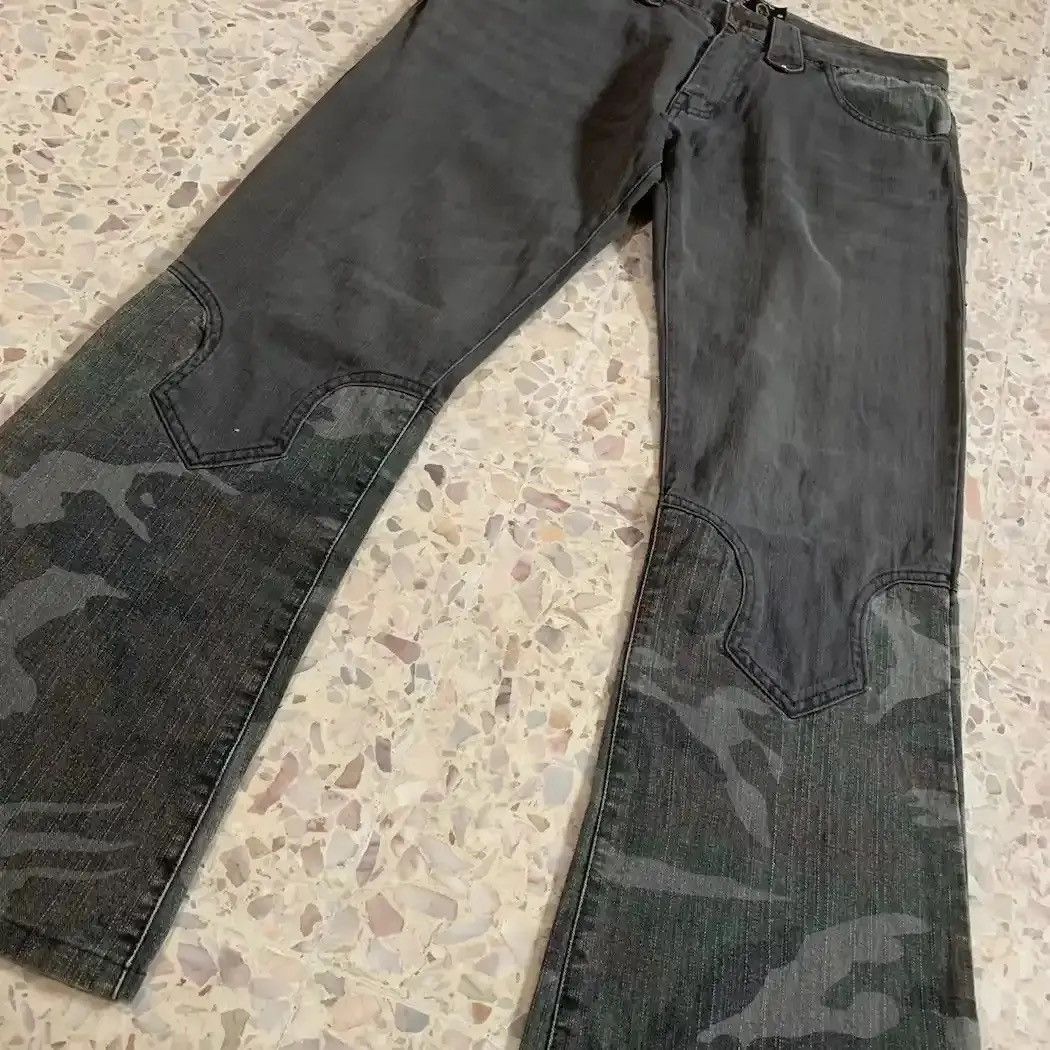 Tornado Mart 💥 STEALS 💥 BRTHBREATH Jeans Camouflage Flare/Bootcut Pants Size US 33 - 4 Thumbnail