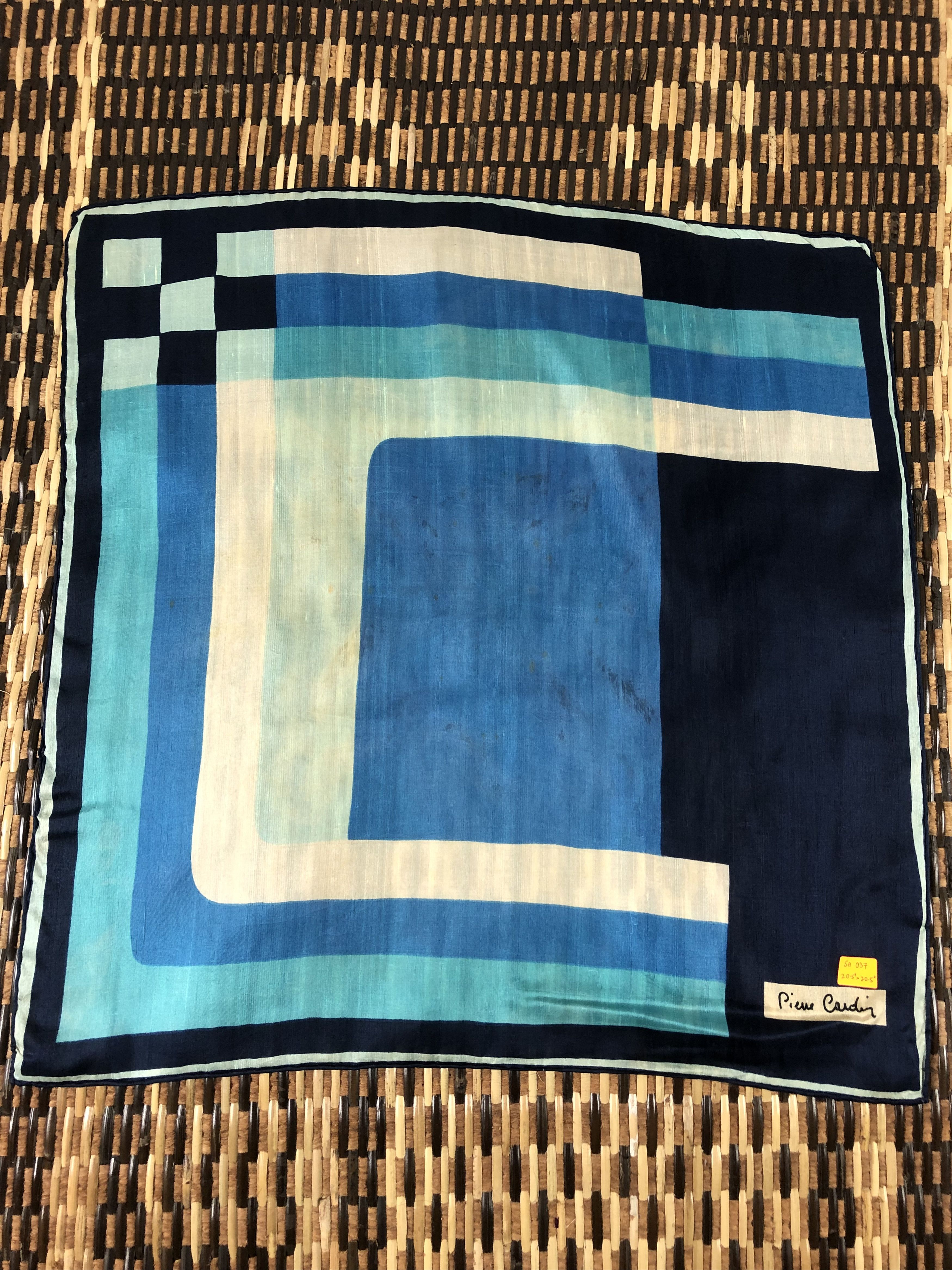 Pierre Balmain × Vintage Pierre Balmain Handkerchief / Bandana / Neckerchief Size ONE SIZE - 2 Thumbnail