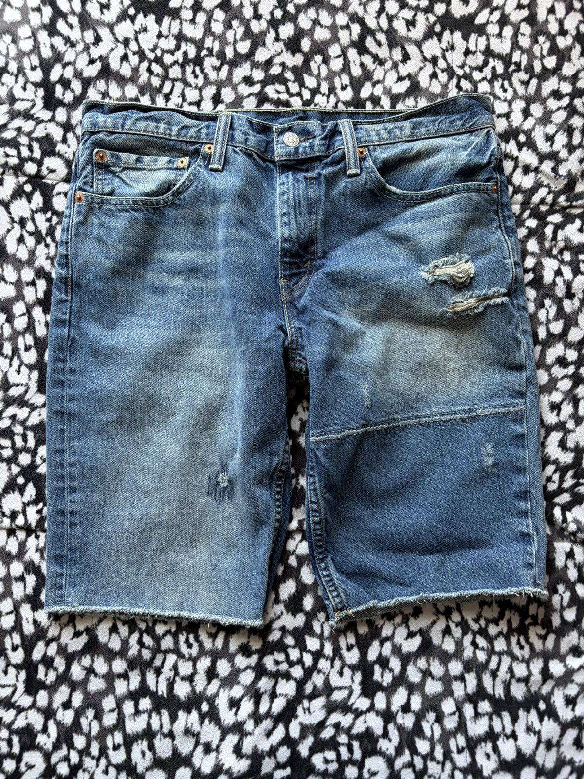 Levi's Distressed/repaired Levi's blue denim cutoff shorts Size US 34 / EU 50 - 1 Thumbnail