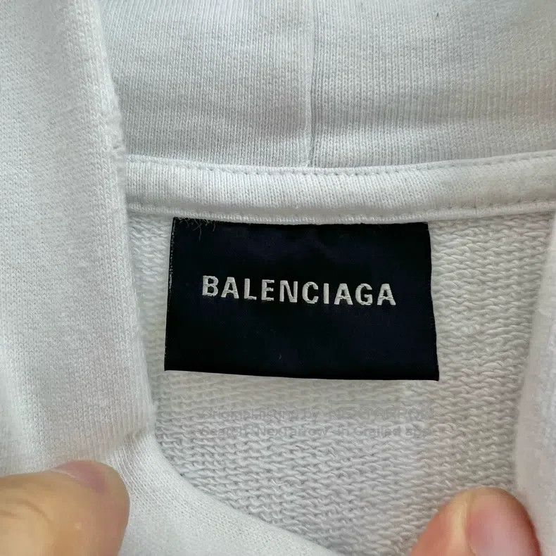 Balenciaga Balenciaga Double B Graffiti Hoodie Size US M / EU 48-50 / 2 - 3 Thumbnail