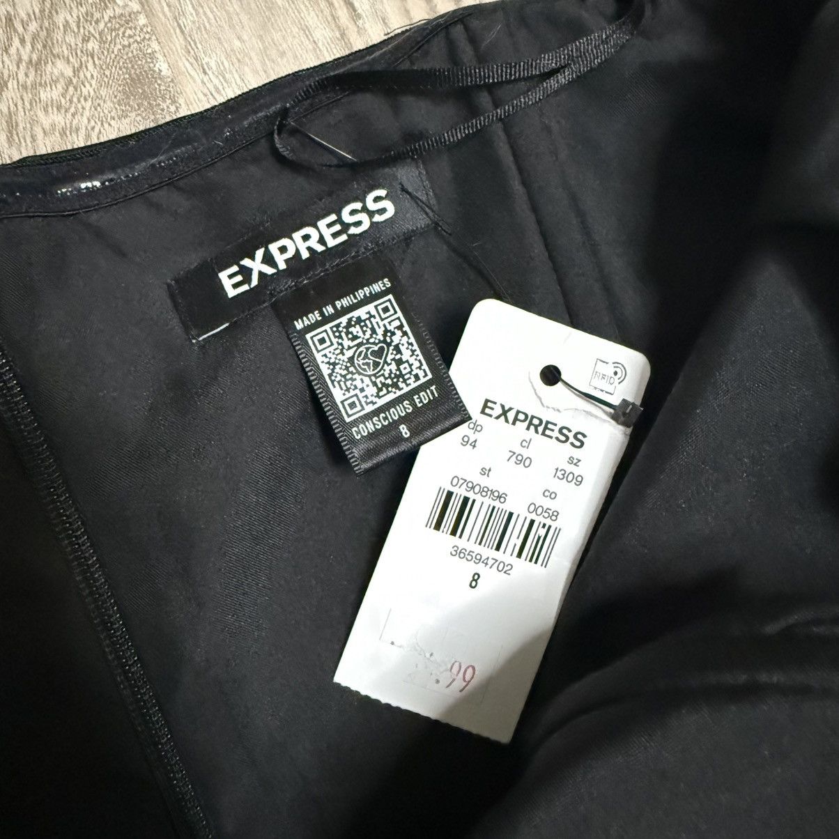 Express Express Strapless Black Satin Romper Dress Size M / US 6-8 / IT 42-44 - 4 Thumbnail