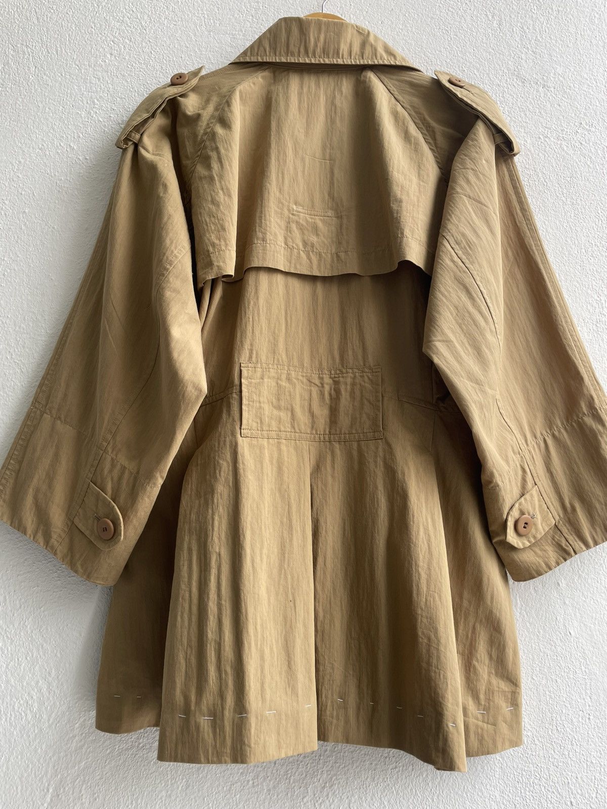 Issey Miyake Vintage 80's Issey Miyake Windcoat Oversize Long Coat Size US S / EU 44-46 / 1 - 15 Thumbnail