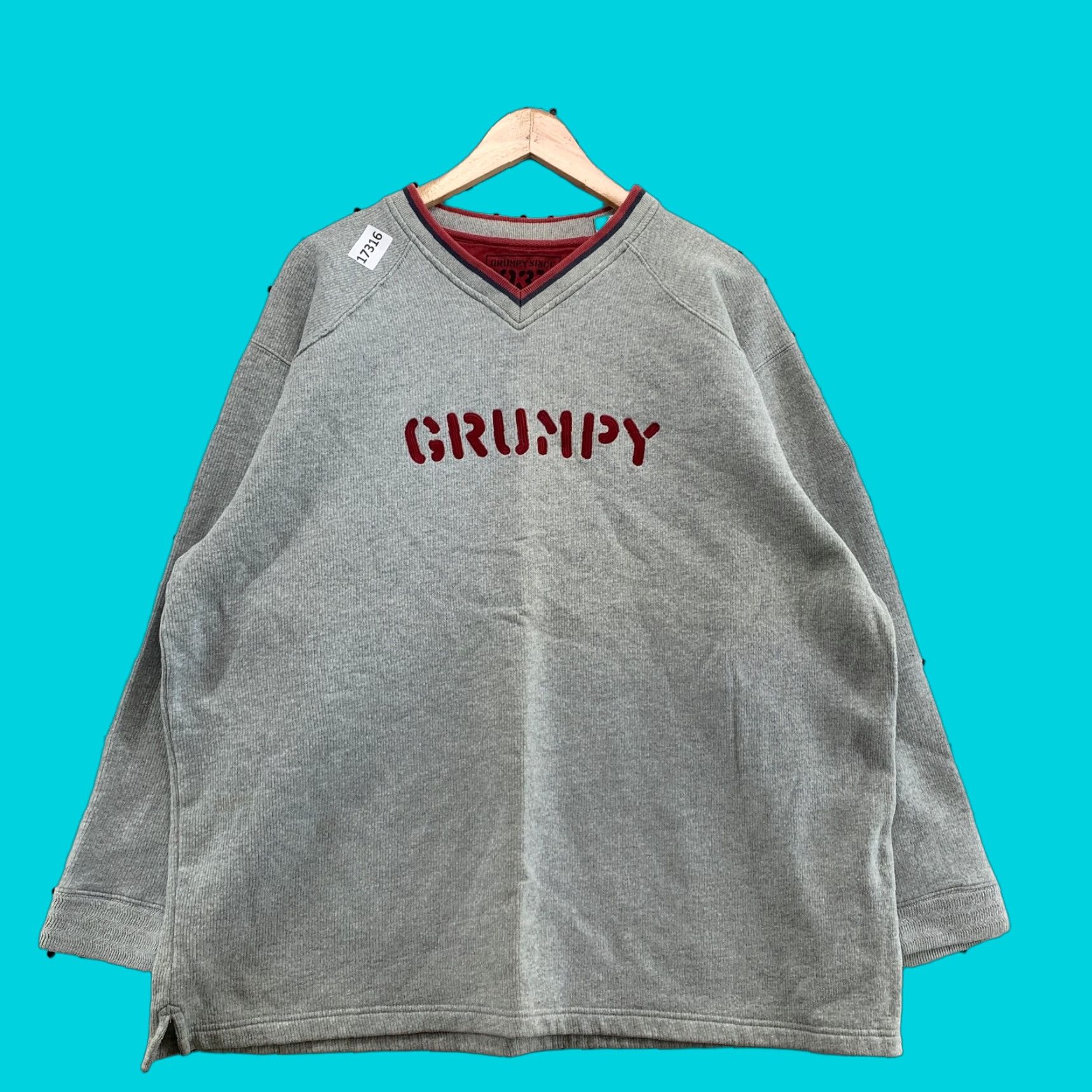 Disney Disney Grumpy Sweatshirt Gray Adult XL V-Neck Embroidered Pullover Vintage Men Size US XL / EU 56 / 4 - 1 Thumbnail