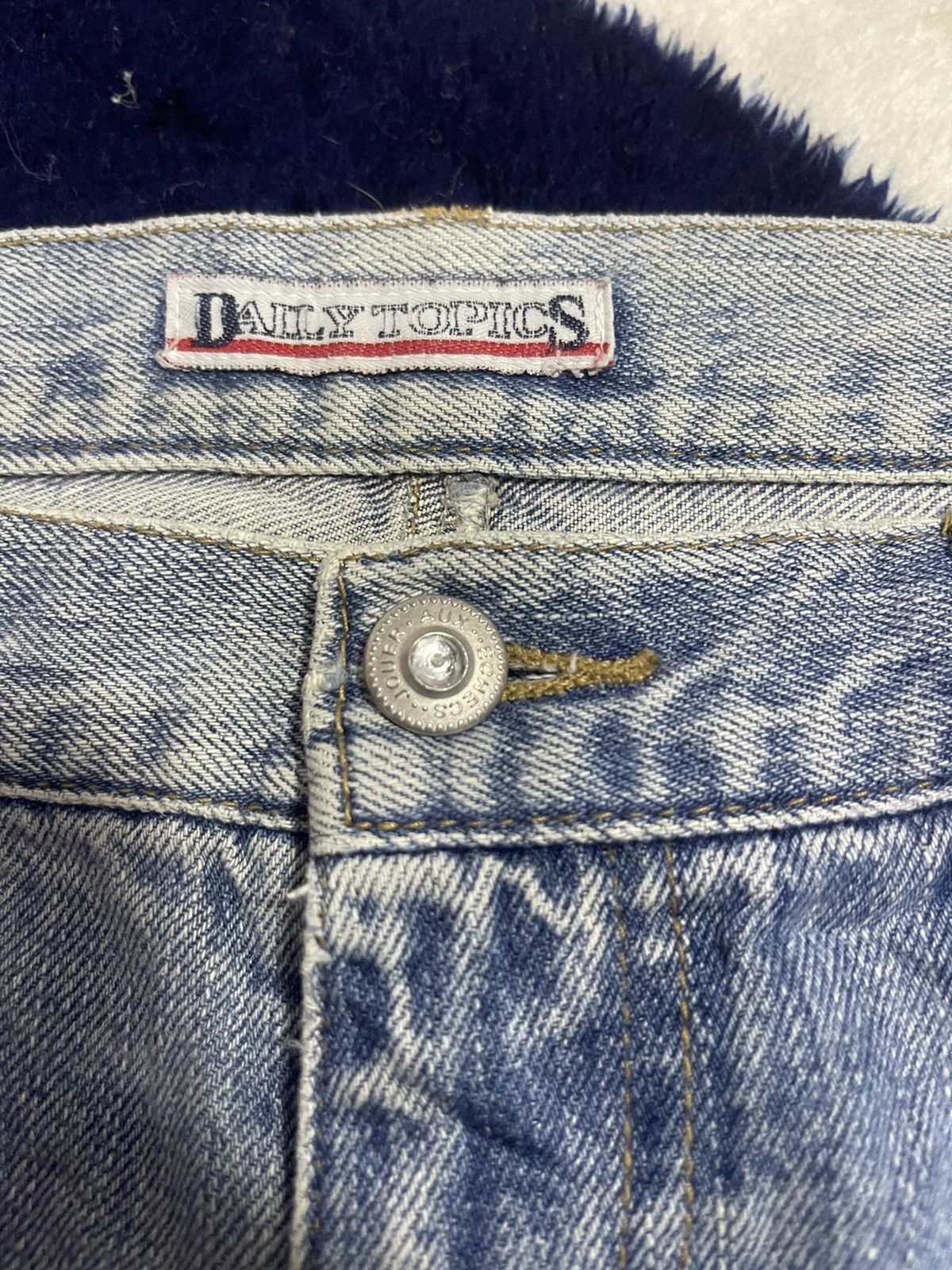 Japanese Brand Daily Topics Flare Distressed Jeans (14) Size 29" - 8 Thumbnail