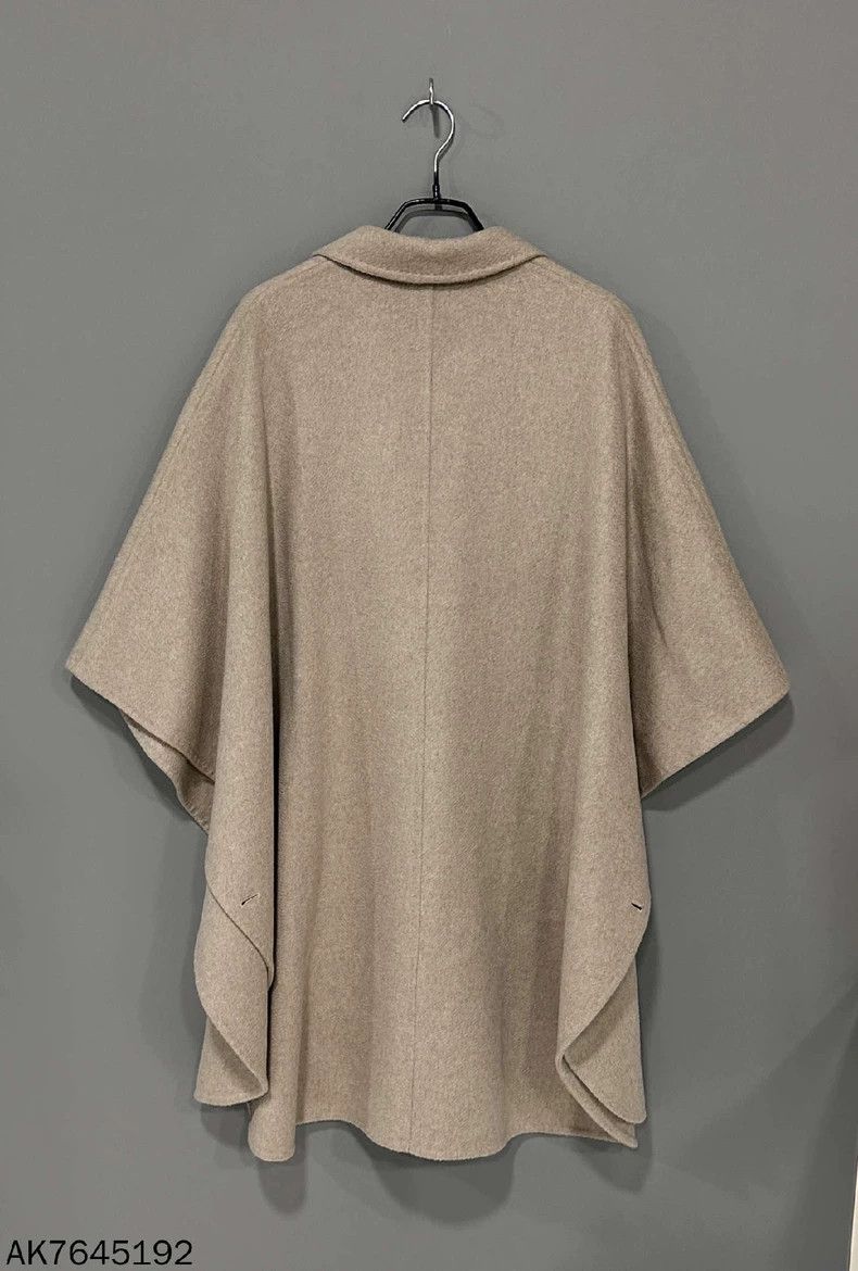 Max Mara Max Mara Cashmere double-breasted cloak Size M / US 6-8 / IT 42-44 - 2 Thumbnail