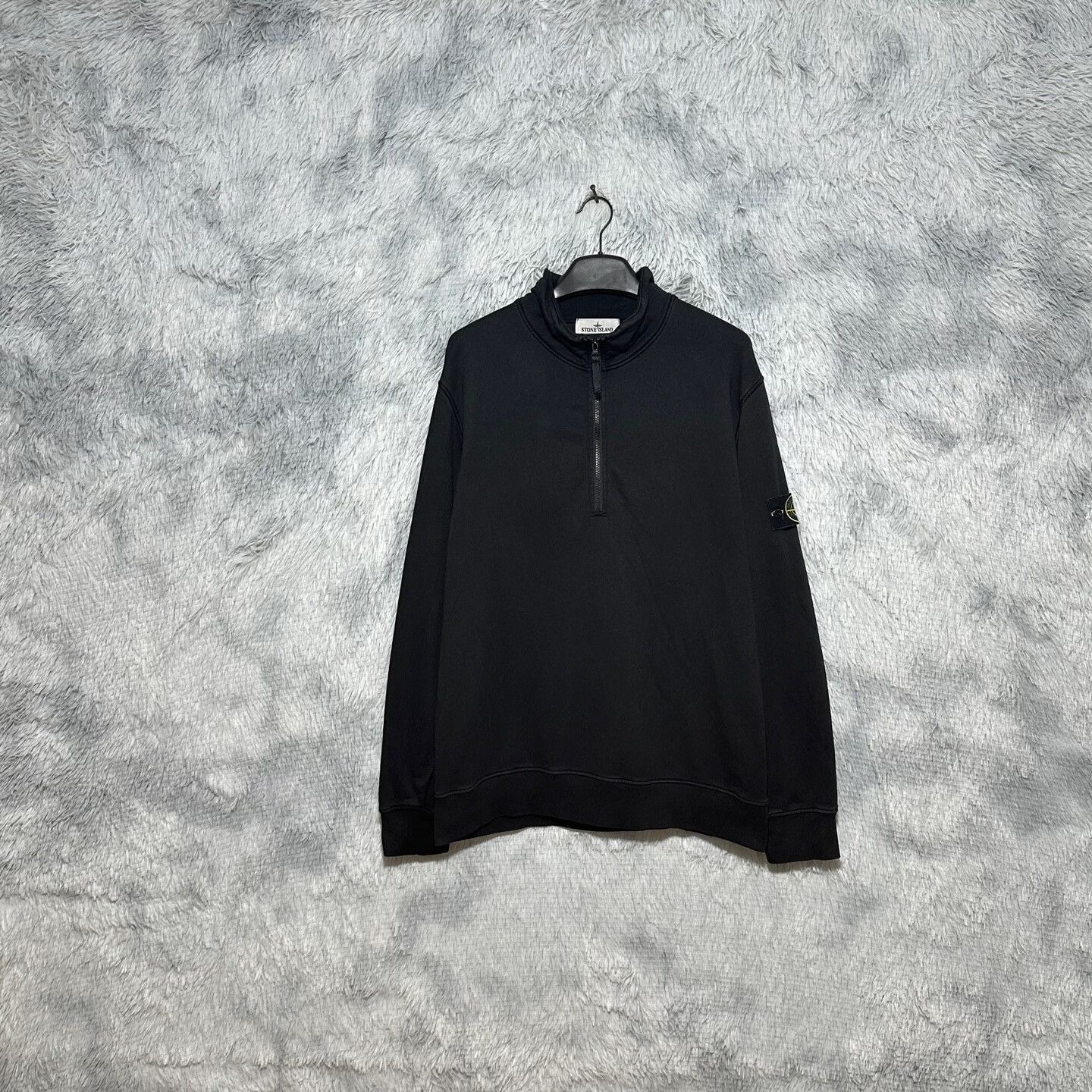 Stone Island black half-zip sweatshirt from Stone Island Size US XXL / EU 58 / 5 - 1 Thumbnail