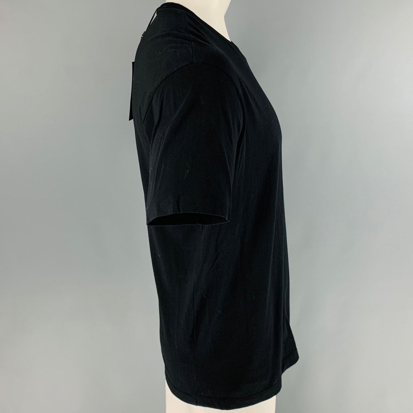 Viktor & Rolf VIKTOR & ROLF Size XL Black Print Cotton One Pocket T-shirt Size US XL / EU 56 / 4 - 3 Thumbnail