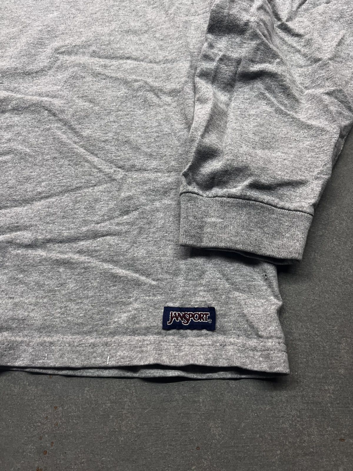 Jansport Vintage 90s Made in USA JanSport University of Iowa Tshirt S Size US S / EU 44-46 / 1 - 4 Thumbnail
