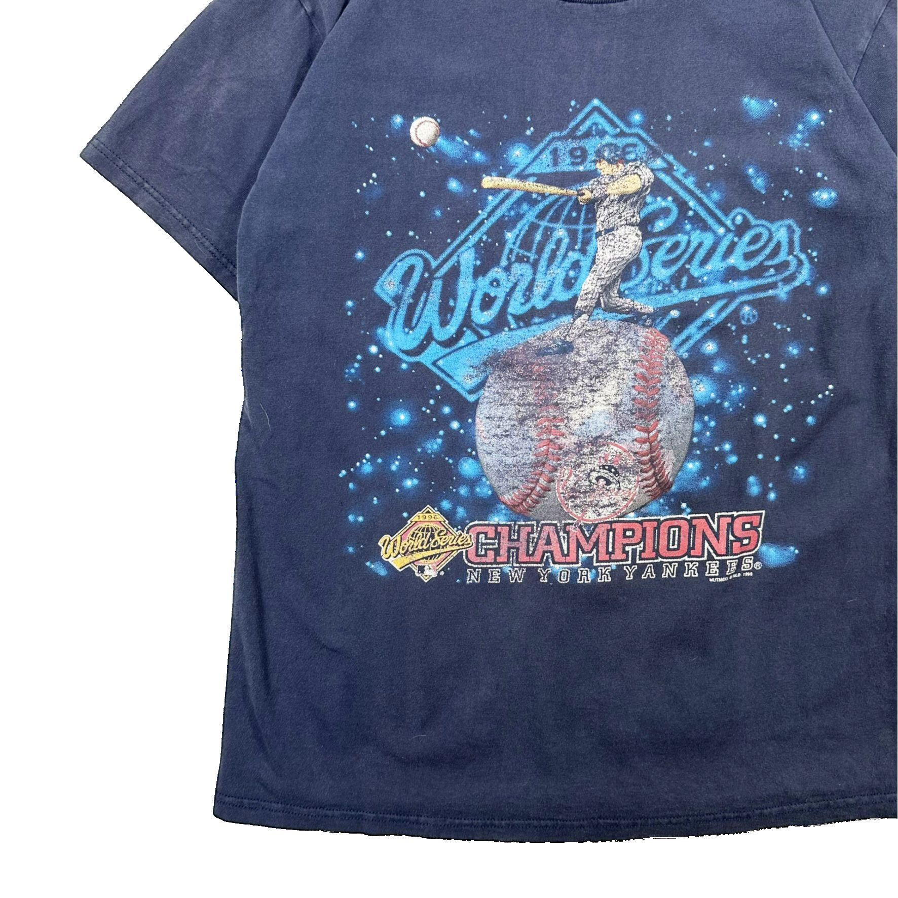 Vintage Vintage 1998 New York Yankees World Series Graphic T Shirt Size US M / EU 48-50 / 2 - 3 Thumbnail