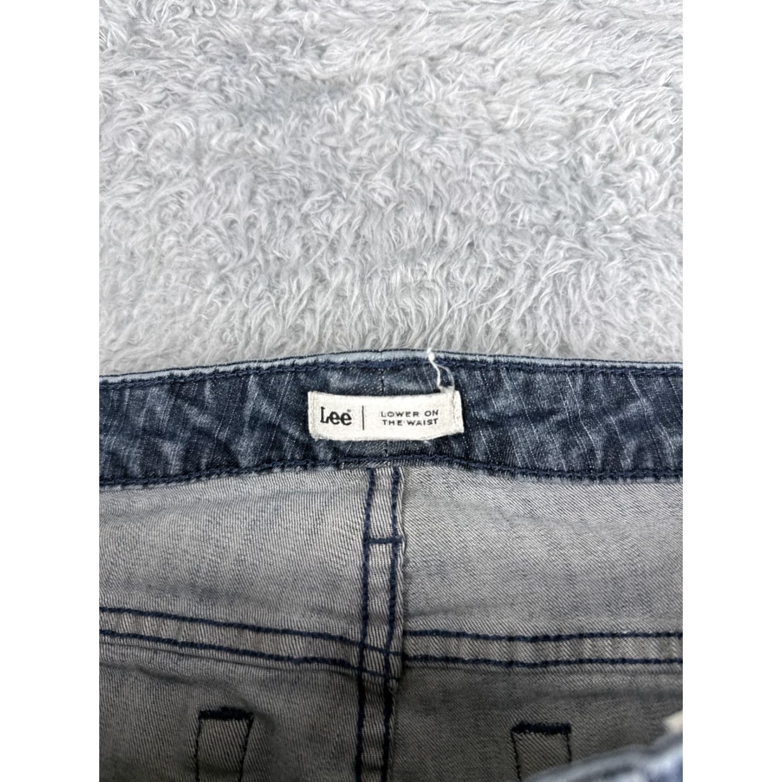 Lee Lee Jeans Women 16 Blue Denim Dark Wash Bootcut Mid Rise Cotton Riders 34x30 Size 38" / US 16 / IT 52 - 6 Thumbnail