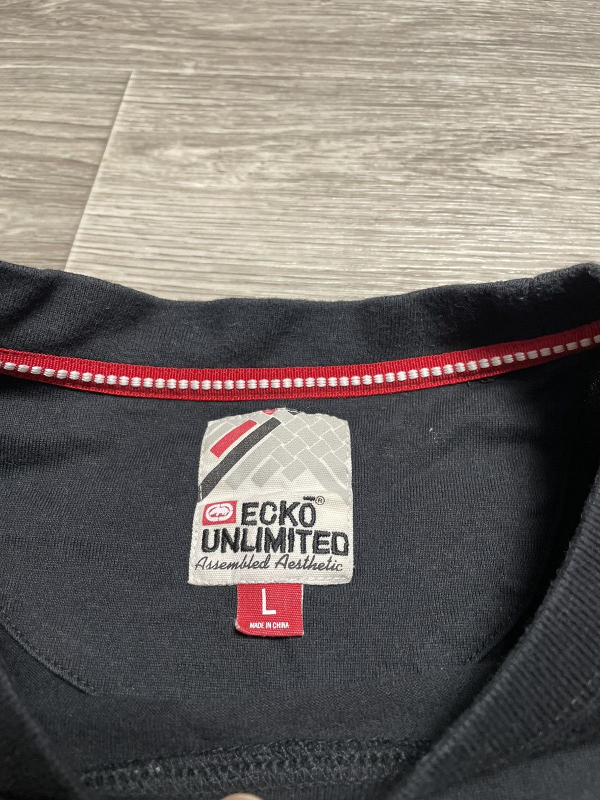 Ecko Unltd. Vintage Ecko Unltd Big Embroidered Logo Rap T-Shirt Size US L / EU 52-54 / 3 - 8 Thumbnail