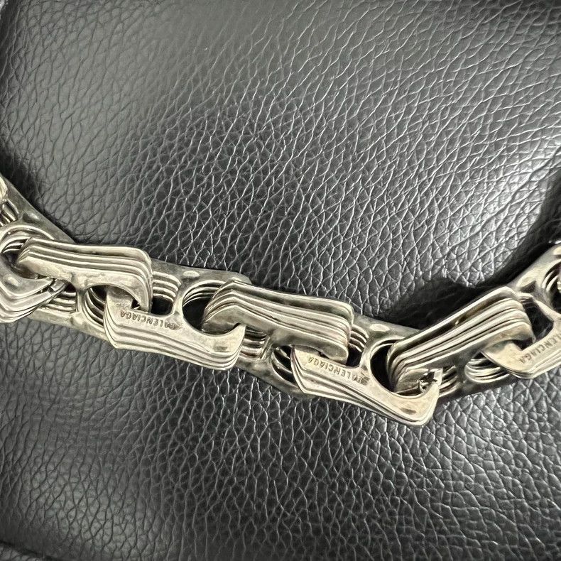 Balenciaga Balenciaga rare balenciaga show necklace in excellent cond Size ONE SIZE - 7 Thumbnail