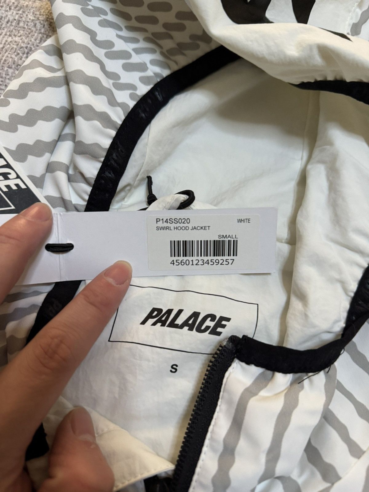 Palace Palace swirl hood jacket dswt small Size US S / EU 44-46 / 1 - 4 Thumbnail